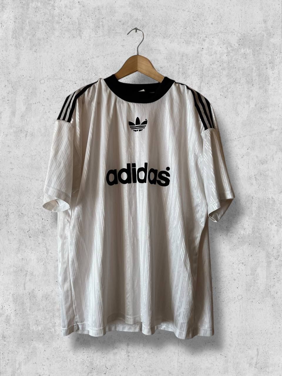 Adidas Adidas vintage Jersey tee t shirt stripped y2k style Size US XL / EU 56 / 4 - 1 Thumbnail
