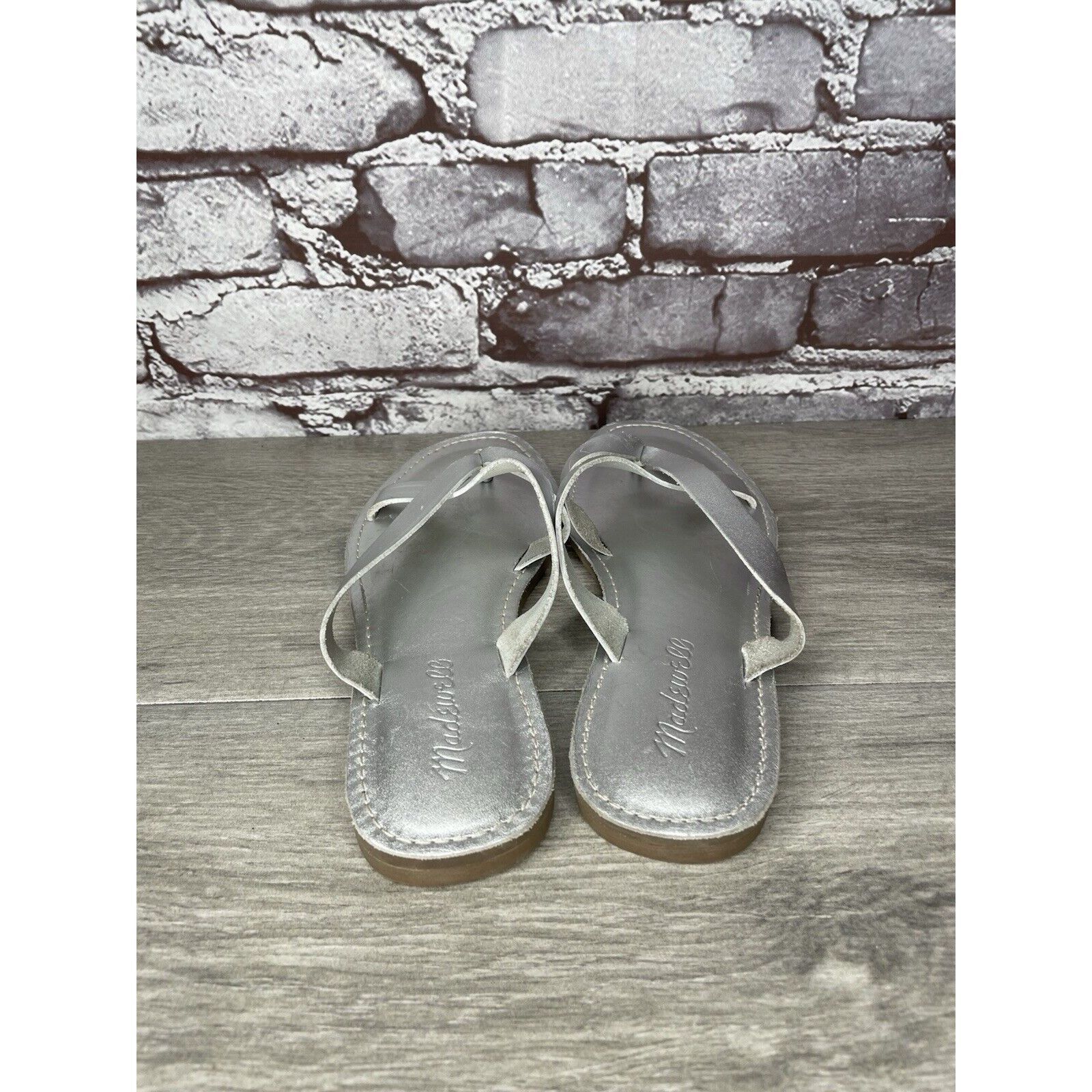 Madewell Madewell Boardwalk Silver Metallic Leather Thong Sandals Wom Size US 6.5 / IT 36.5 - 4 Thumbnail