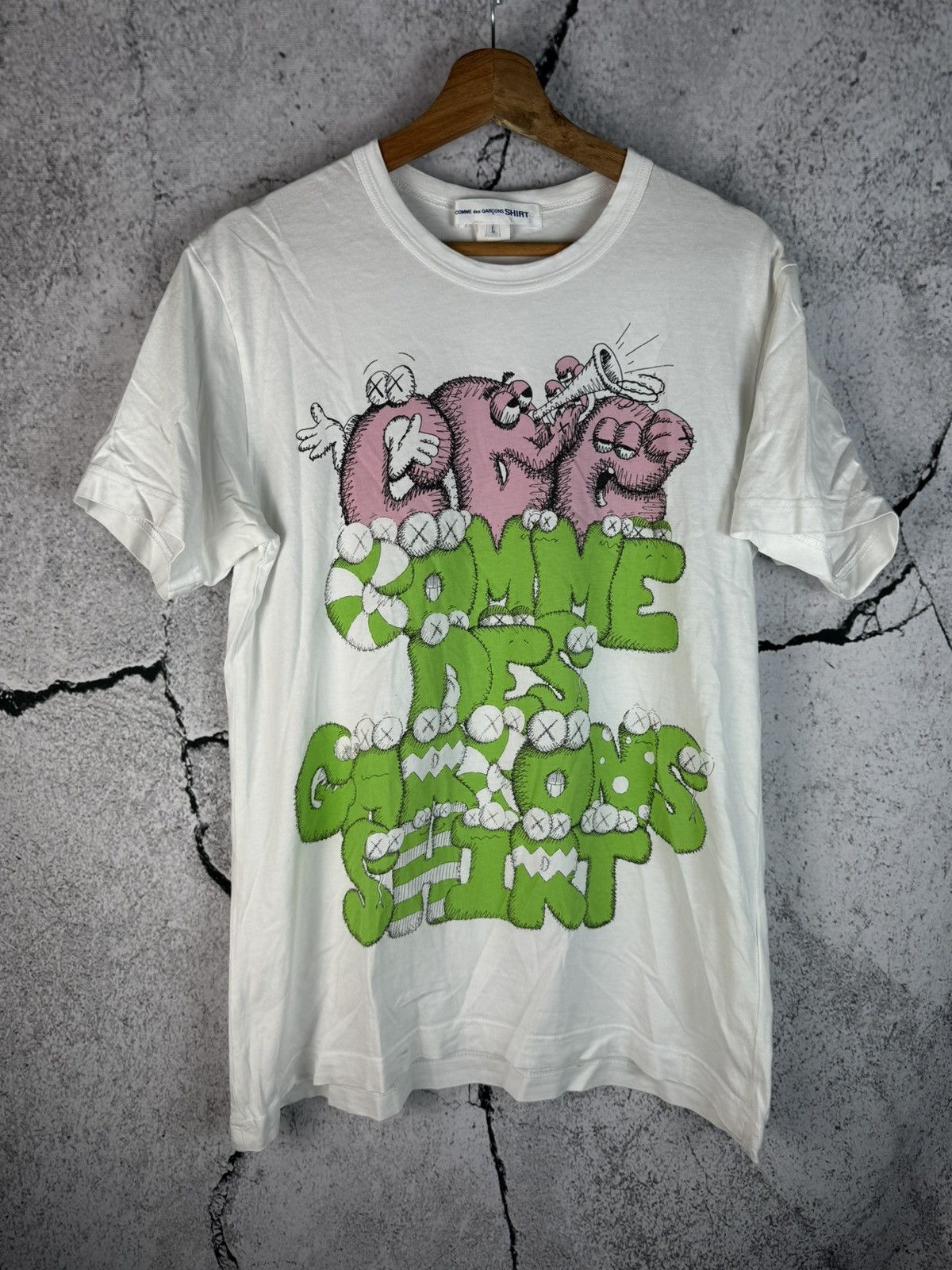 Comme des Garcons T-shirt Comme Des Garçons Shirt X Kaws Very Rare Size US L / EU 52-54 / 3 - 1 Thumbnail