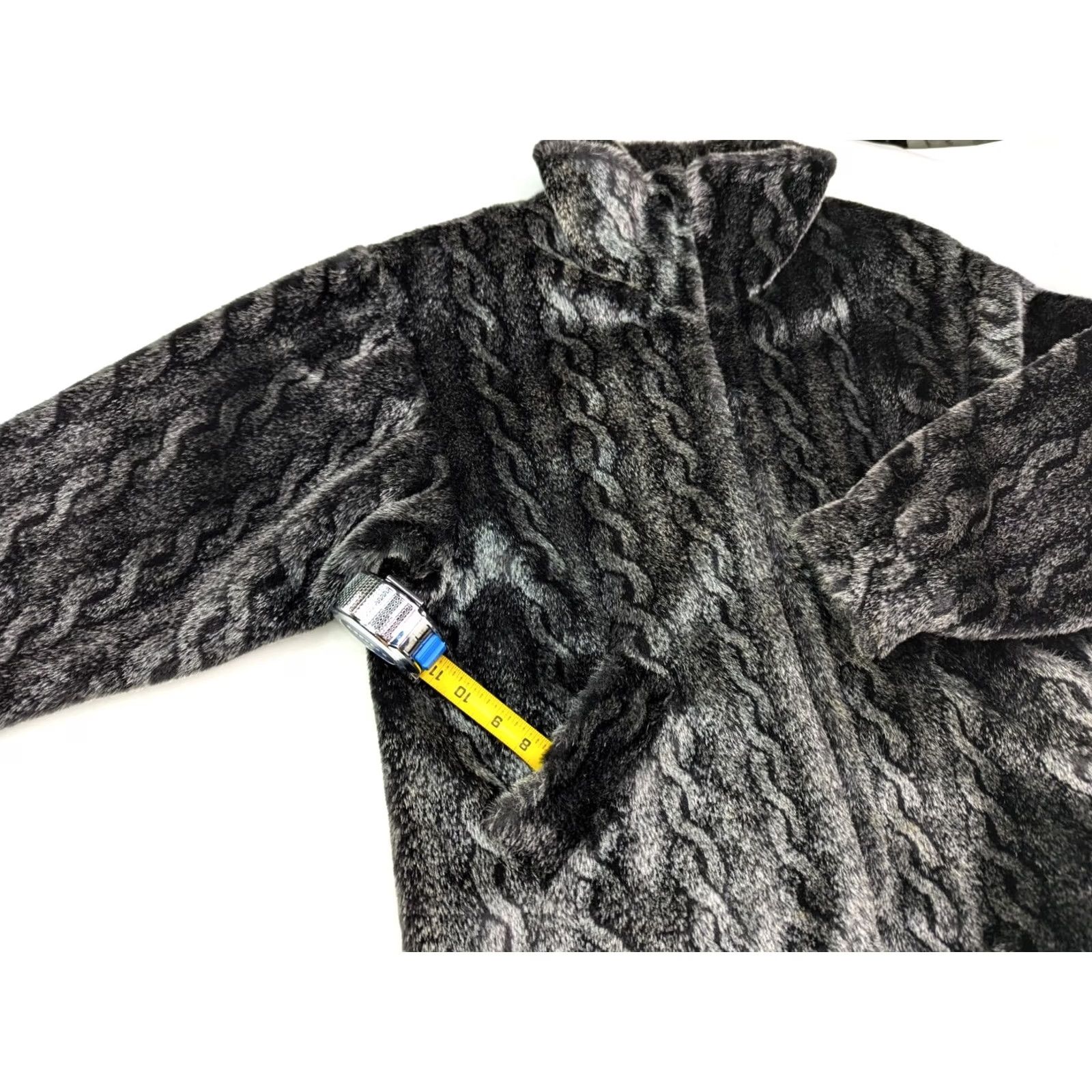 Vintage VINTAGE Olympia Black Faux Fur Insulated Coat Womens M USA Made Overcoat Indoor Outdoor Casual Formal Party/Cocktail Jacket/Coat Medium M Size M / US 6-8 / IT 42-44 - 7 Thumbnail