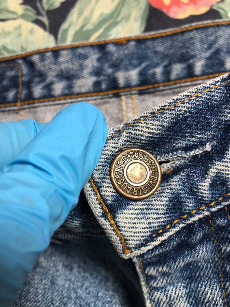 Levi's Vintage Levis 615 Jeans Distressed Denim Size US 31 - 4 Thumbnail