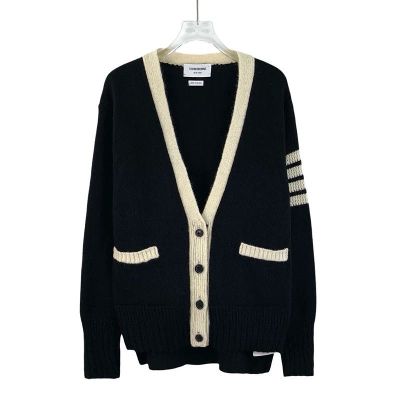 Thom Browne Thom Browne Wool V-neck single row knitted long sleeve swe Size M / US 6-8 / IT 42-44 - 1 Thumbnail