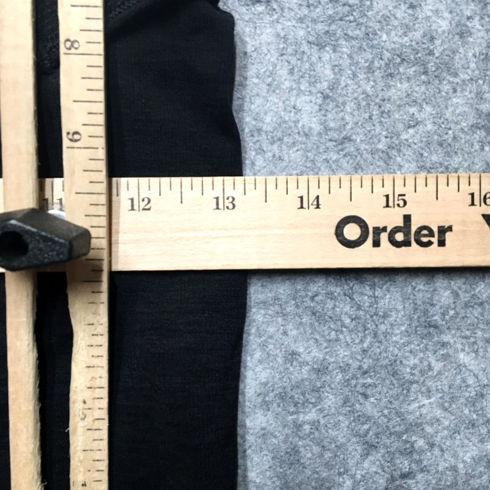 Lululemon Lululemon Tank Top Womens 6 Black Seamless Racerback Running Yoga No Pads Tank Top Ladies 6 Black Seamless Racerback Nike Size M / US 6-8 / IT 42-44 - 7 Thumbnail