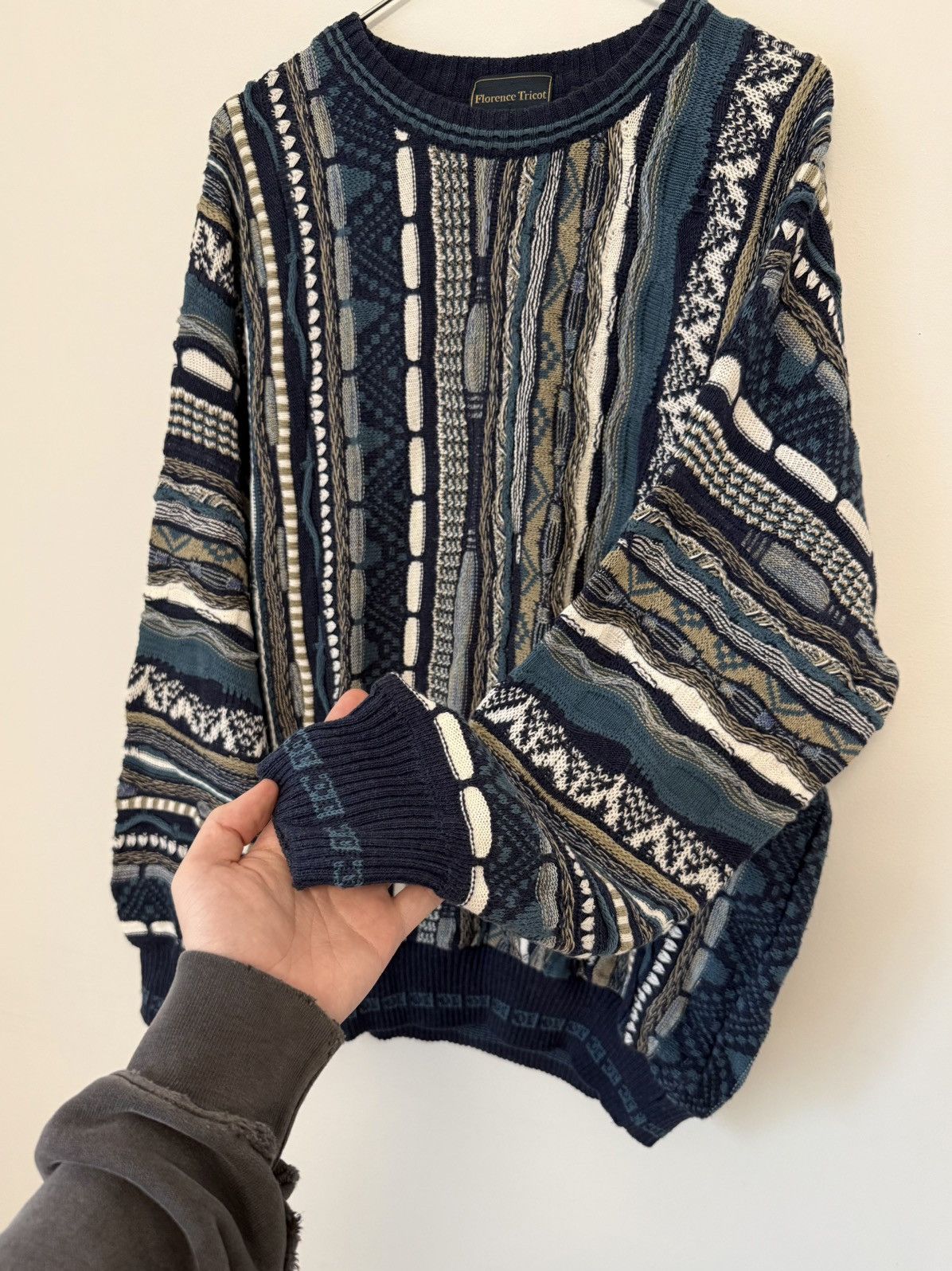 Vintage Vtg 1990s Florence Tricot Coogi Style 3D Knit Sweater Blue Size US XL / EU 56 / 4 - 4 Thumbnail