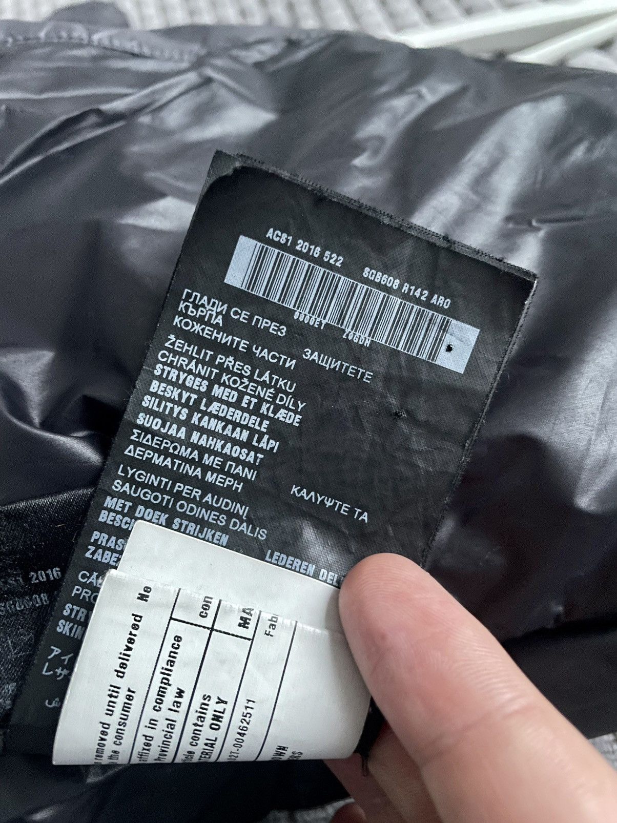 Prada Prada Quilted Sport Biker Down Puffer Moto Jacket Size 52 Size US L / EU 52-54 / 3 - 13 Thumbnail