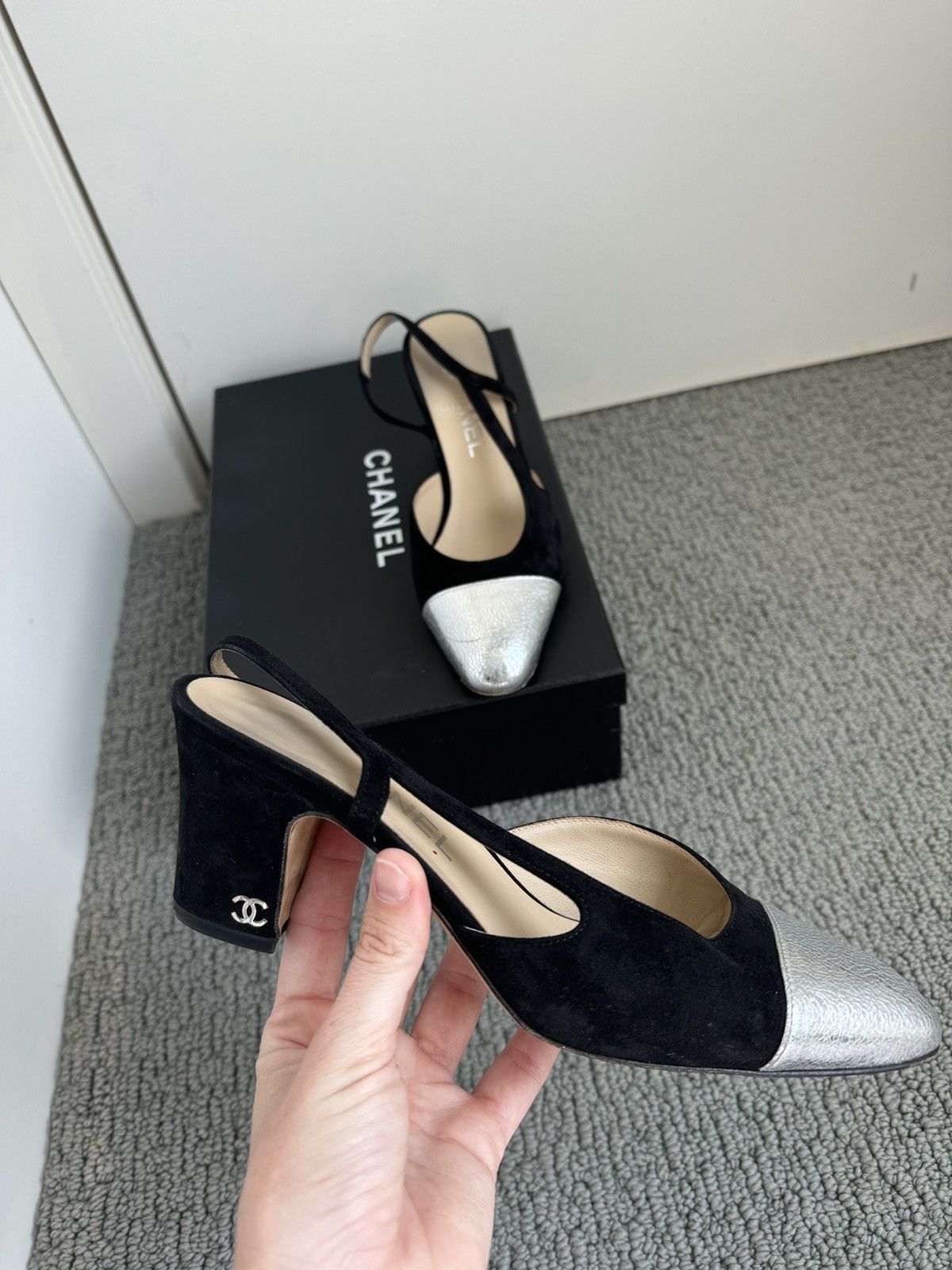 Chanel Women’s Cap Toe Slingback Pumps Suede Size US 5.5 / IT 35.5 - 5 Thumbnail