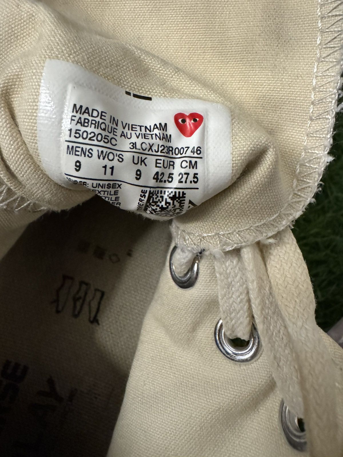 Comme des Garcons Comme des Garçons PLAY x Converse High Sneakers Size US 9 / EU 42 - 4 Thumbnail