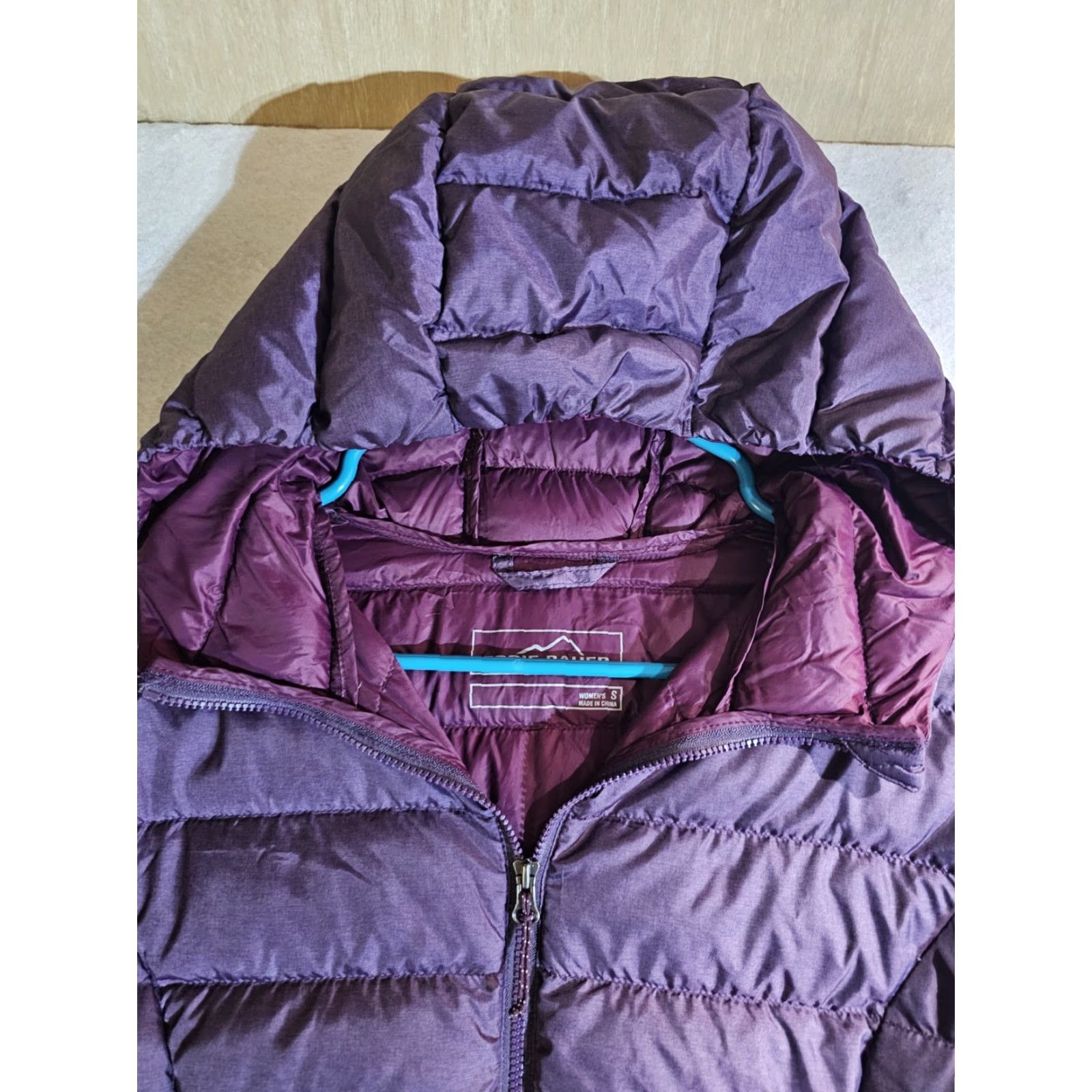 Eddie Bauer Eddie Bauer Signature Goose Down Quilted Puffer Jacket Hooded Women's Size S Purple - Packable, Long, Zip, Softshell, Casual Outdoor Size S / US 4 / IT 40 - 3 Thumbnail