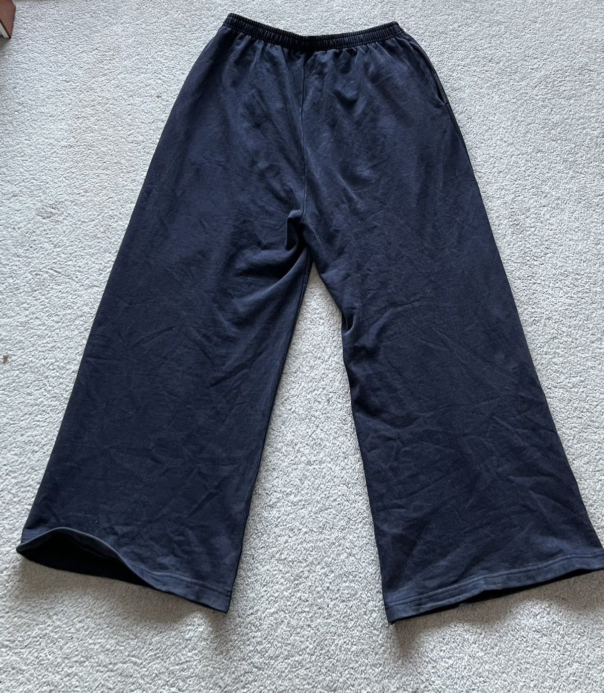 Travis Scott Travis Scott Baggy Sweatpants Size US 32 / EU 48 - 2 Thumbnail