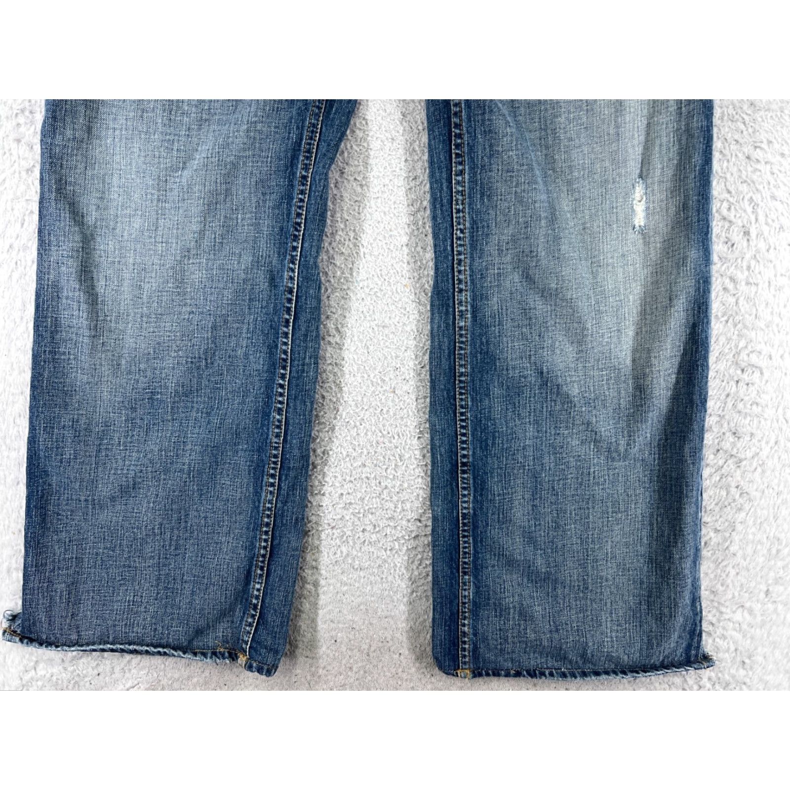 Vintage Buckle Jeans Men 34 Blue Denim 5-Pocket Relaxed Straight Distressed Cotton Blend Button Zipper 32x31 Size US 34 / EU 50 - 2 Thumbnail