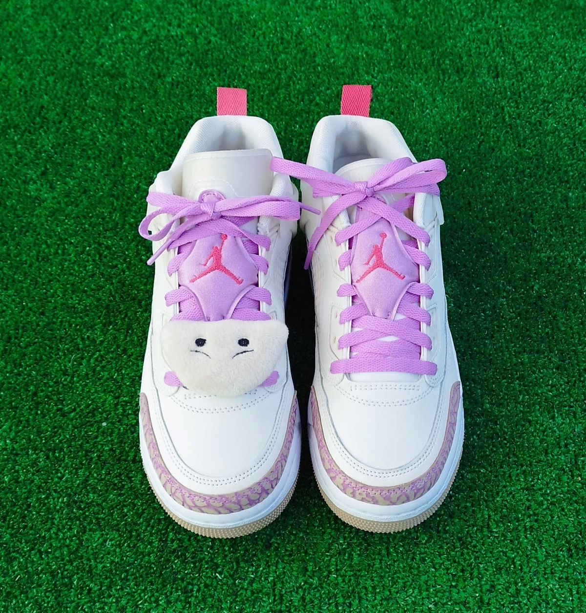 Jordan Brand Jordan 4 Spizike Low Lola Bunny GS # 38,5eu - #6Us Size US 6 / IT 36 - 2 Thumbnail