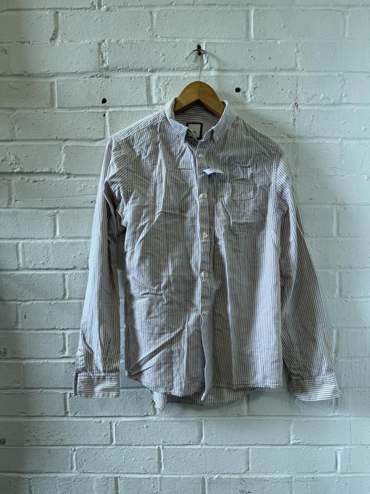 River Island River Island Striped Button-Up Shirt - Size S Size US S / EU 44-46 / 1 - 1 Thumbnail