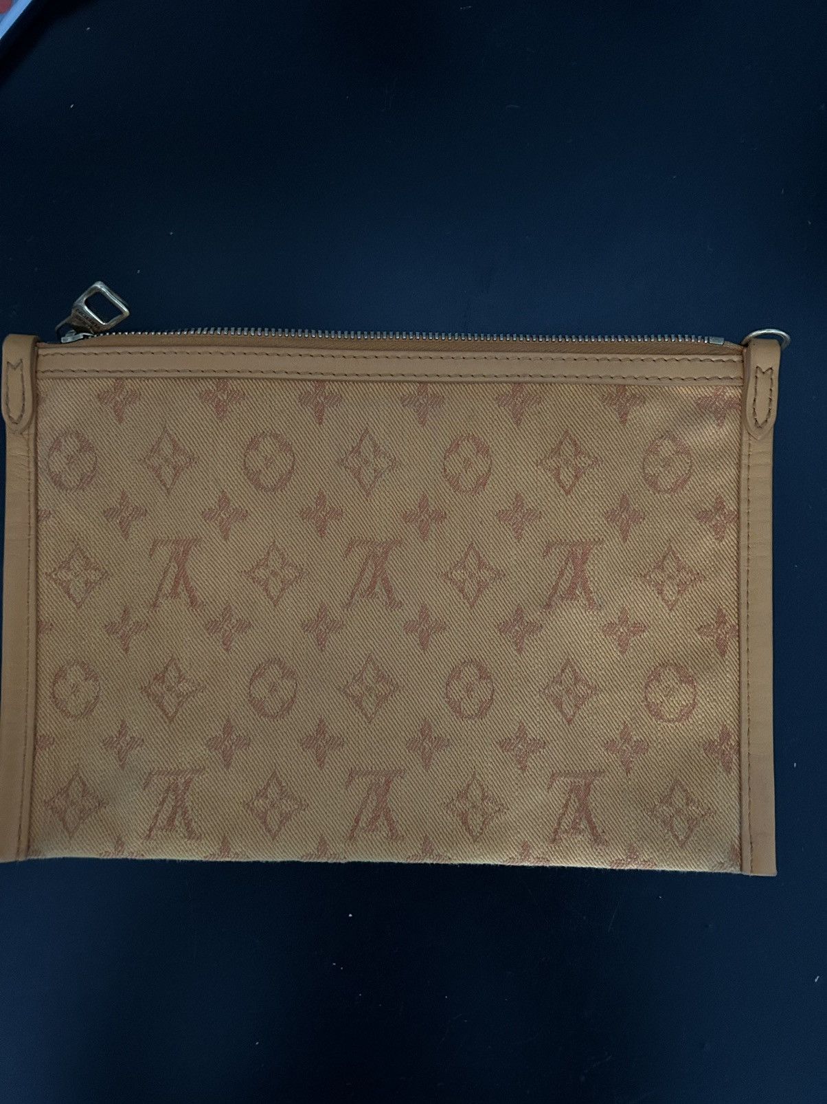 Louis Vuitton Louis Vuitton Pouch Size ONE SIZE - 2 Thumbnail