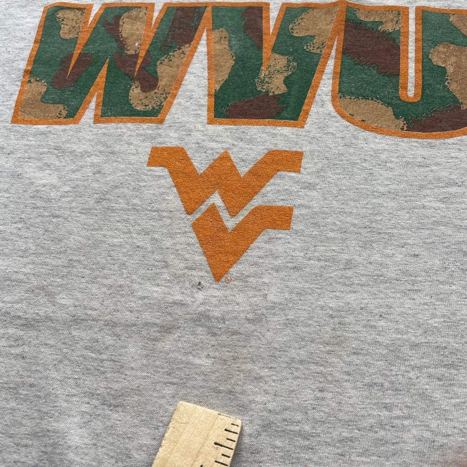NCAA Vintage Y2K West Virginia University NCAA Camo T Shirt XL Size US XL / EU 56 / 4 - 5 Thumbnail