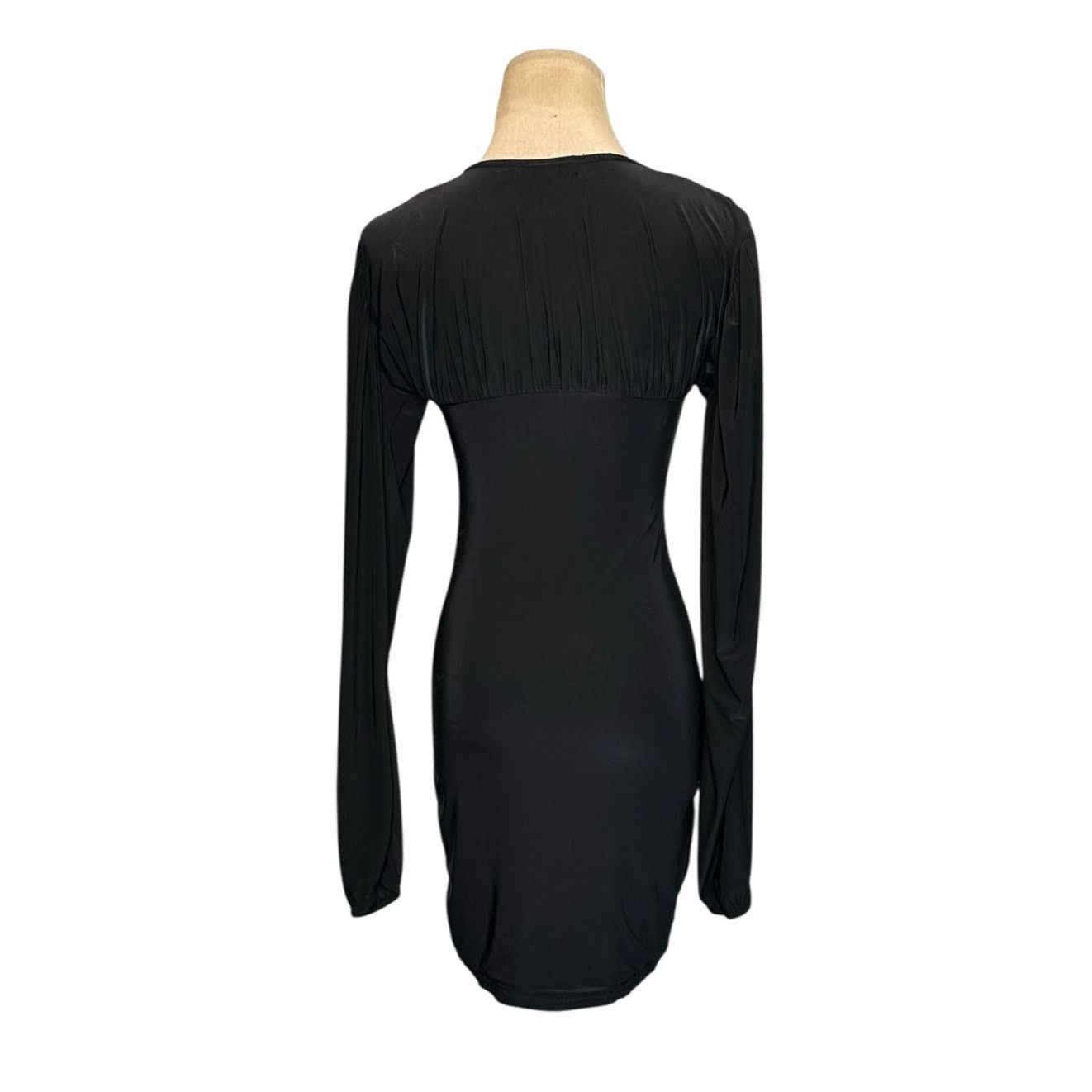 Nasty Gal Nasty Gal black long sleeves mini dress size 4 Size S / US 4 / IT 40 - 2 Thumbnail