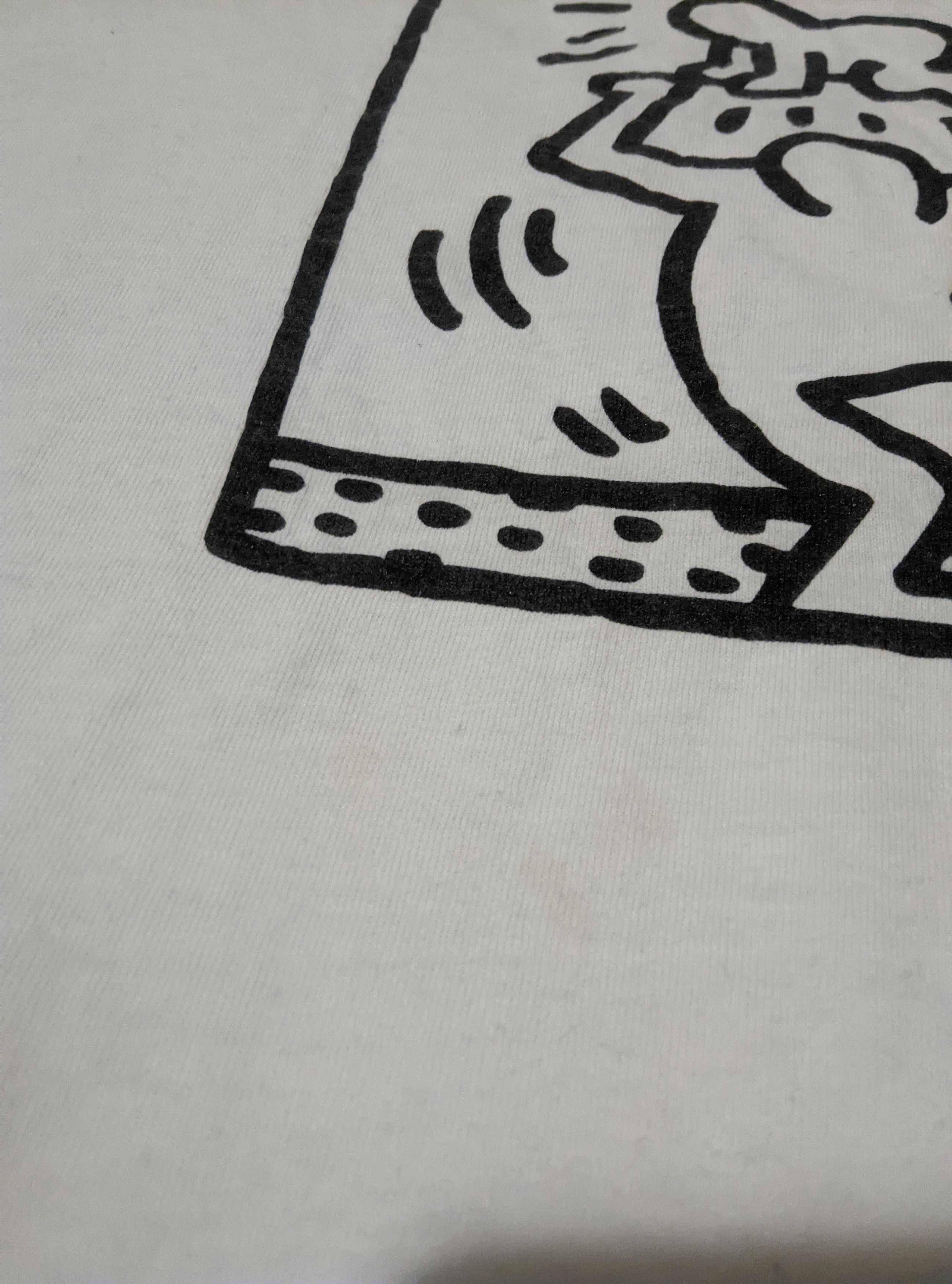 Vintage Vintage 90s Keith Haring pop shop art t shirt Size US L / EU 52-54 / 3 - 8 Thumbnail