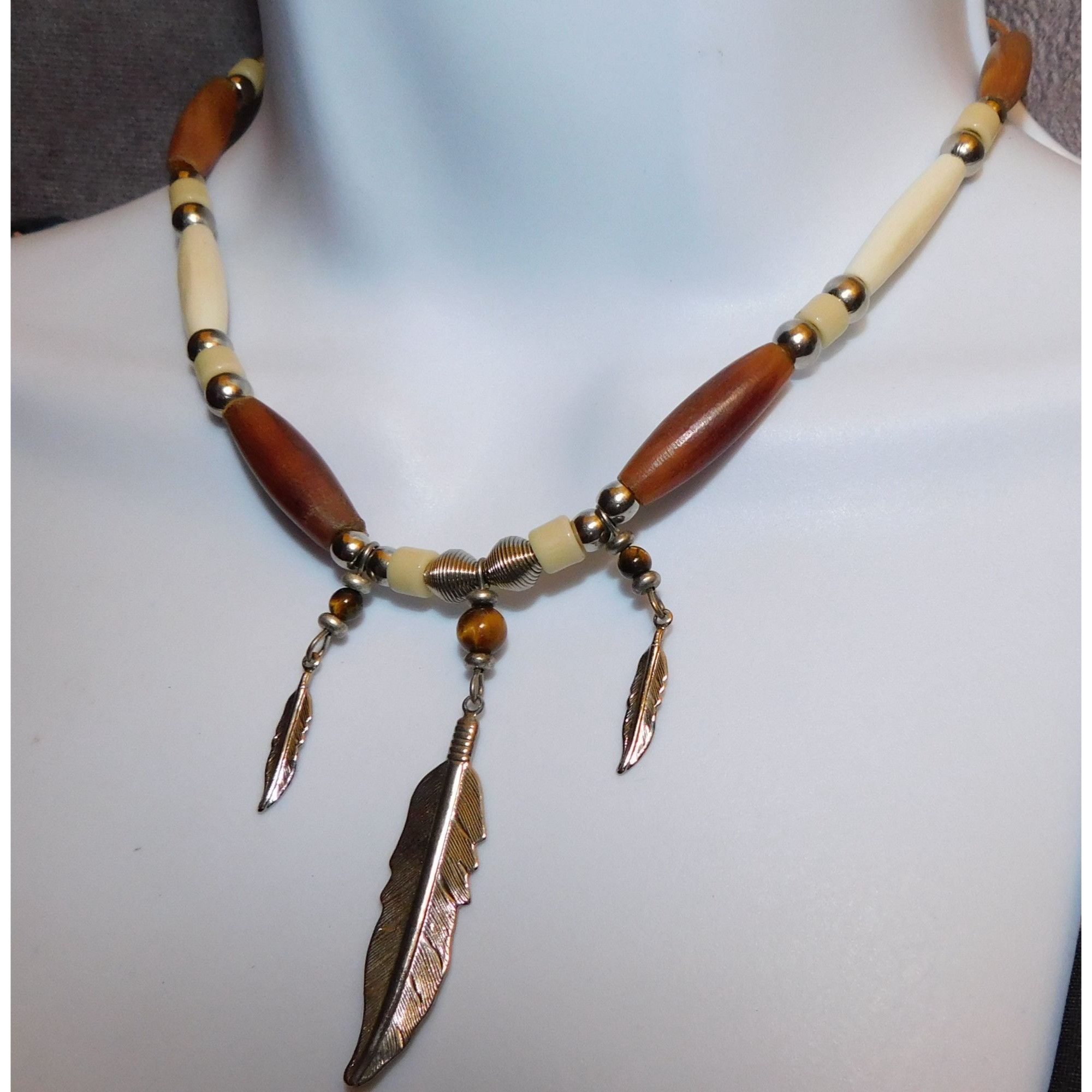Other Southwestern Beaded Triple Feather Necklace Size ONE SIZE - 4 Thumbnail