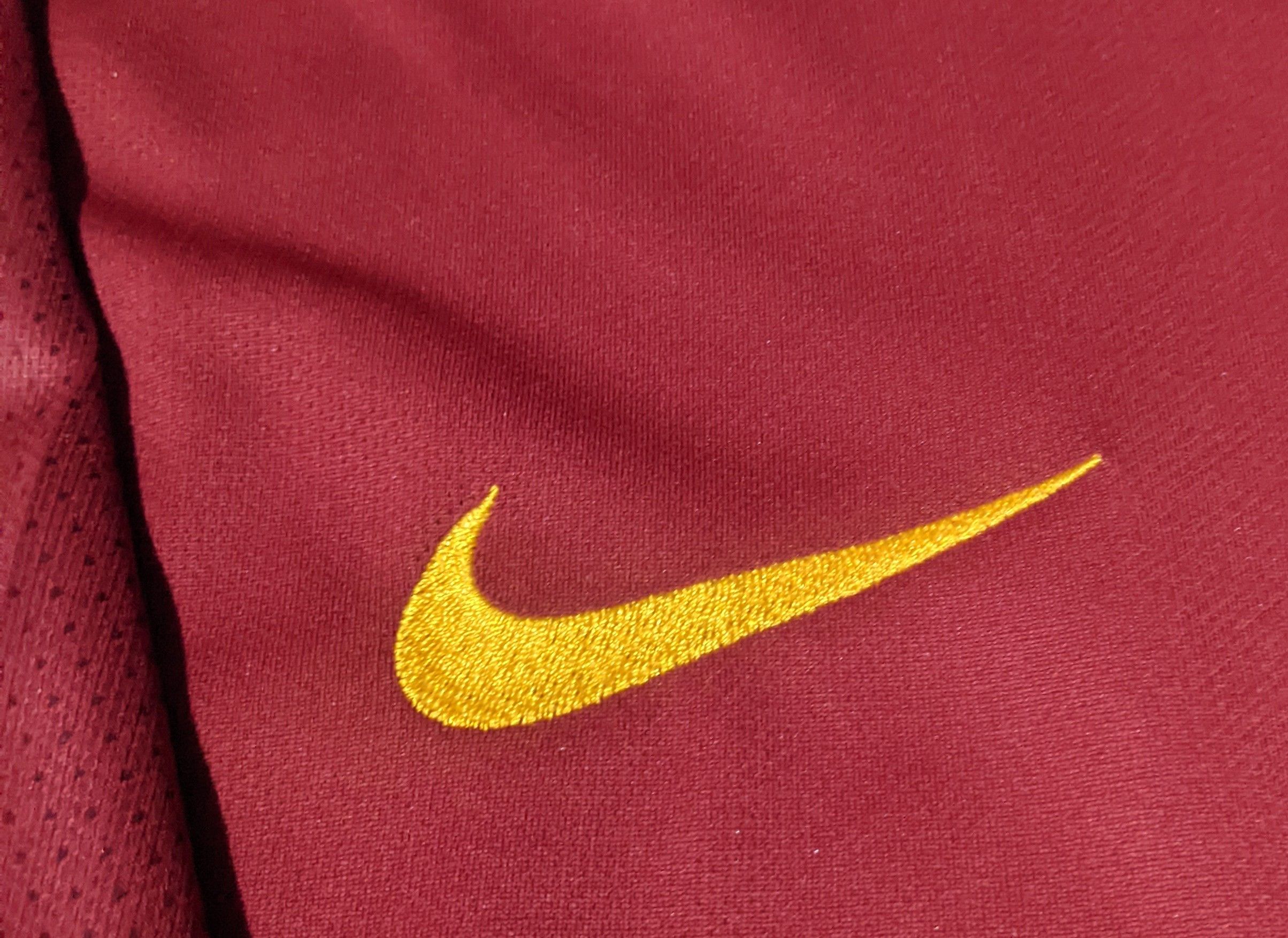 Nike AS Roma Last Match Totti 2017 Home Jersey Size US XL / EU 56 / 4 - 5 Thumbnail
