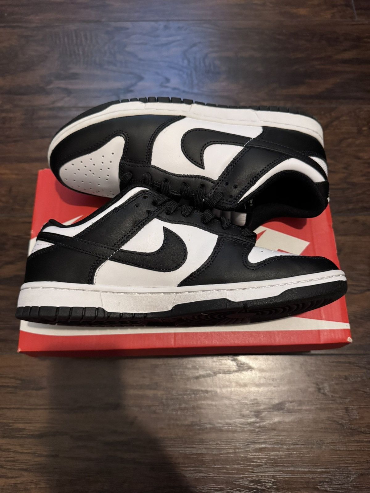 Nike Nike Dunk Low Panda Size US 8.5 / EU 41-42 - 2 Thumbnail