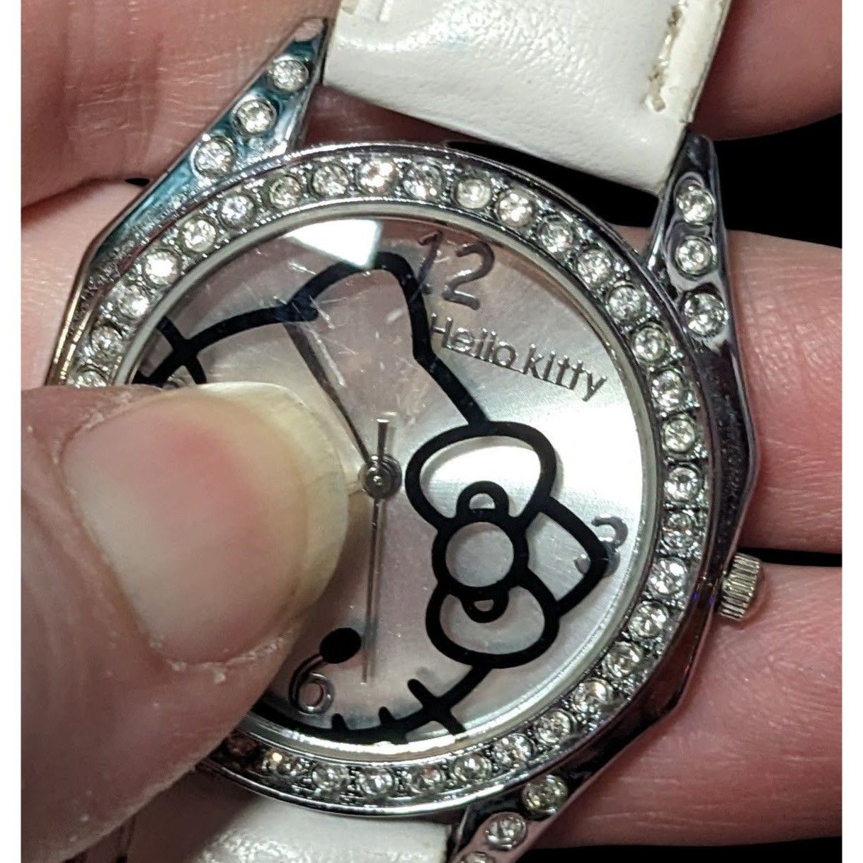 Other Hello Kitty White And Silver Tone Rhinestone Analog Watch Size ONE SIZE - 4 Thumbnail
