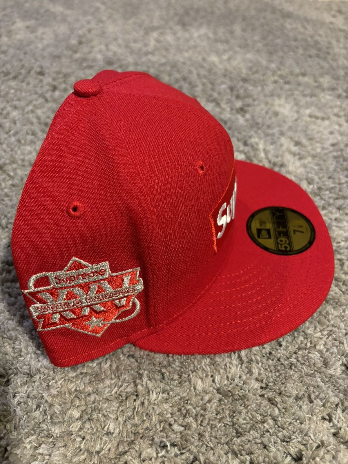 New Era × Supreme Supreme Championship Box Logo New Era 59fifty Hat Size ONE SIZE - 2 Thumbnail
