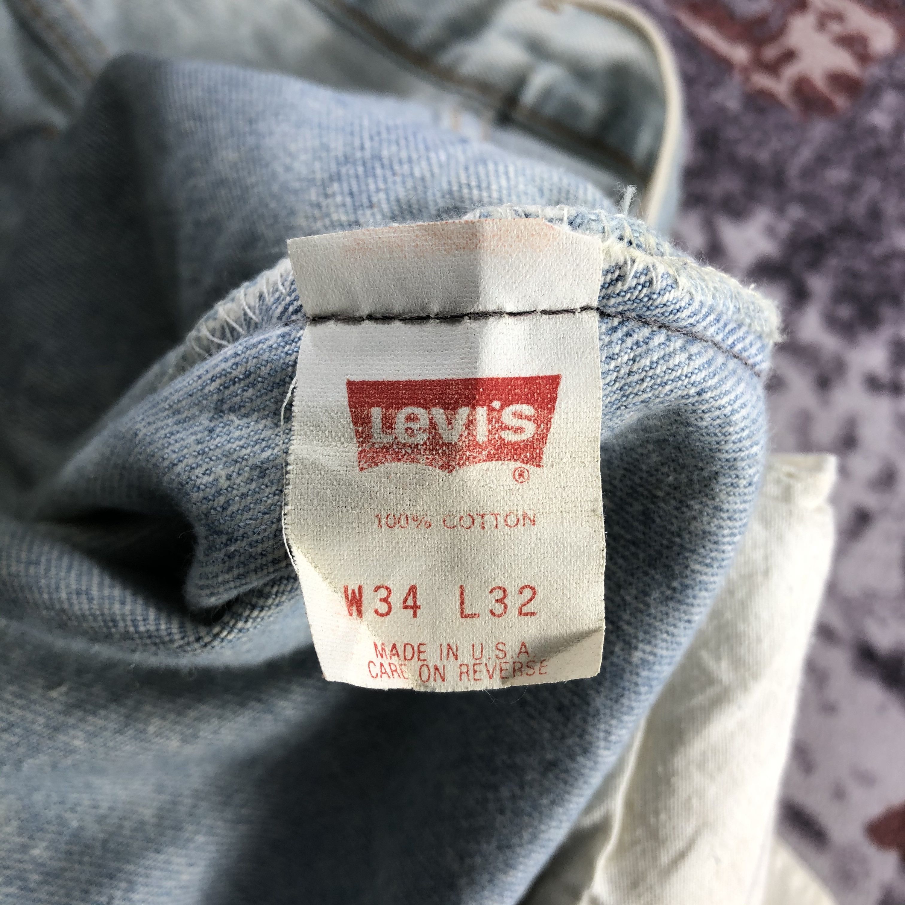 Levi's Vintage 90s Light Wash Levis 501 Jeans-JM3029 Size US 33 - 10 Thumbnail