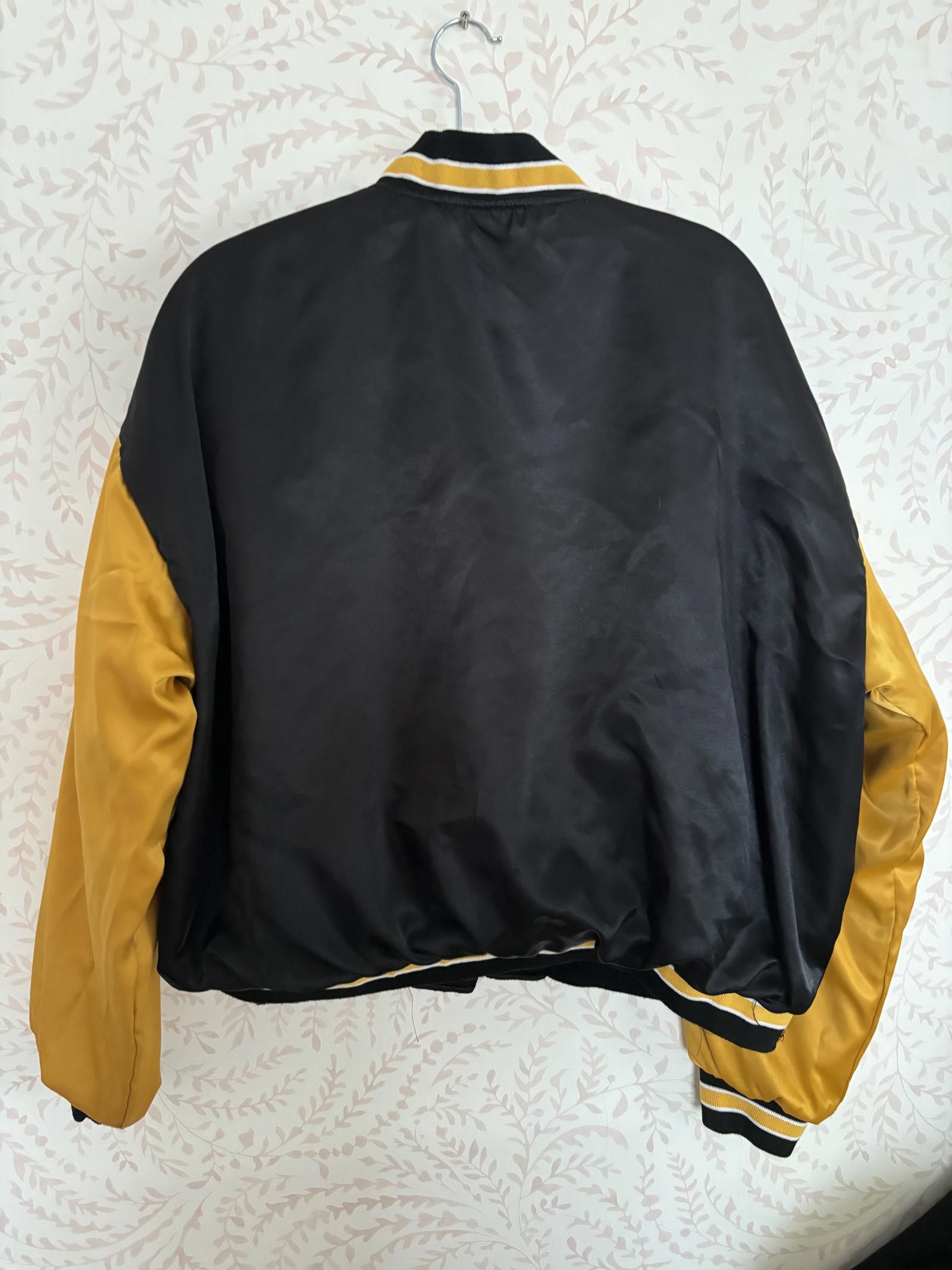 Designer PrettyLittleThing VintageStyle BomberJacket in BlackYellow 8 Size M / US 6-8 / IT 42-44 - 5 Thumbnail
