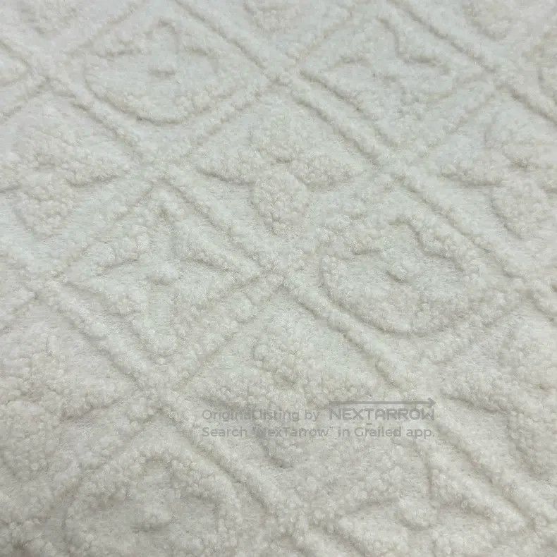 Louis Vuitton Louis Vuitton White woolen short sleeve sweater with full Size US S / EU 44-46 / 1 - 7 Thumbnail