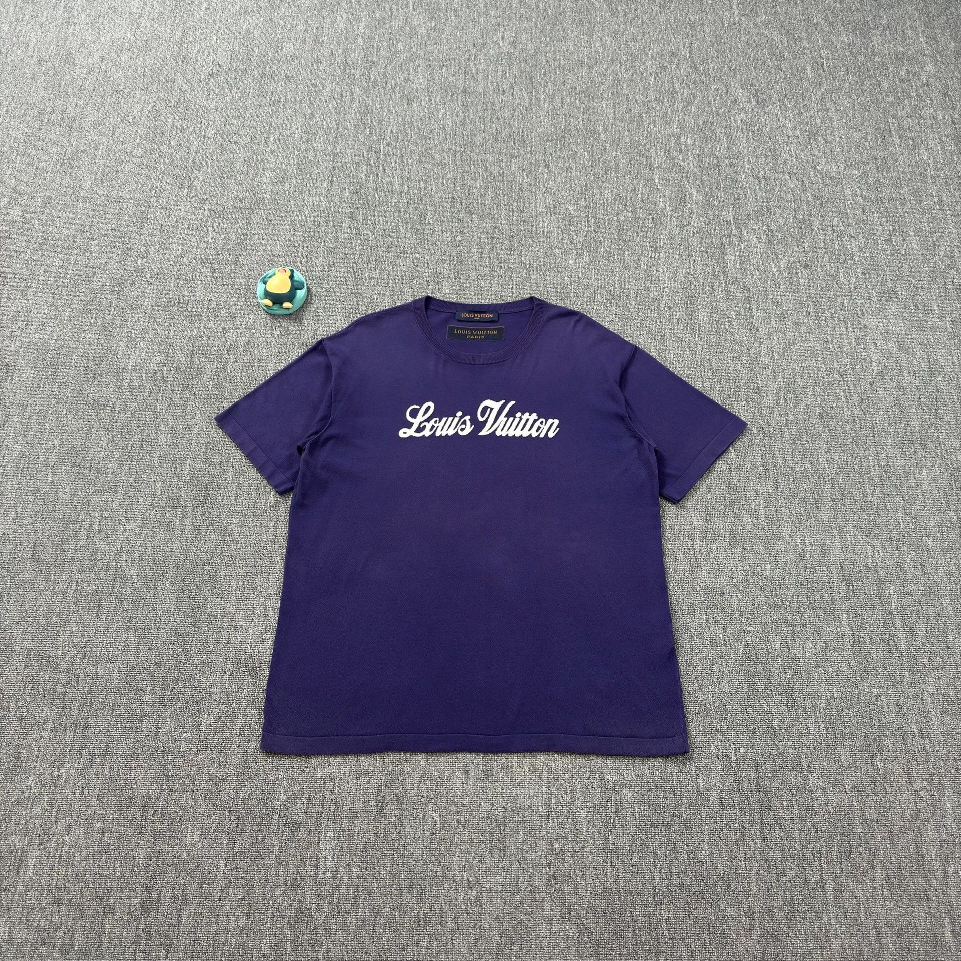 Louis Vuitton Louis Vuitton Script Logo Knit T-Shirt XL Size US XL / EU 56 / 4 - 1 Thumbnail