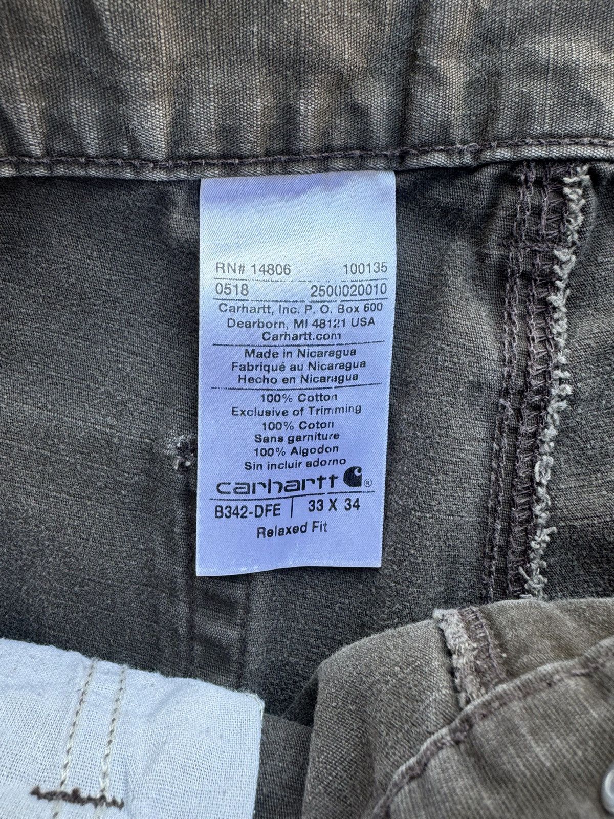 Carhartt × Vintage Vintage Carhartt B342 Green Double Knee Cargos Size US 33 - 12 Thumbnail