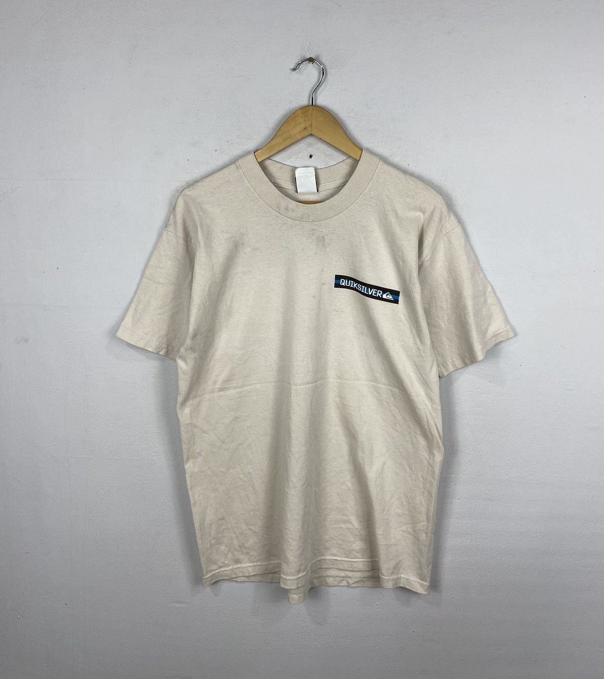Quiksilver VINTAGE QUIKSILVER PHOTOPRINT GRAPHICS TEE Size US L / EU 52-54 / 3 - 5 Thumbnail