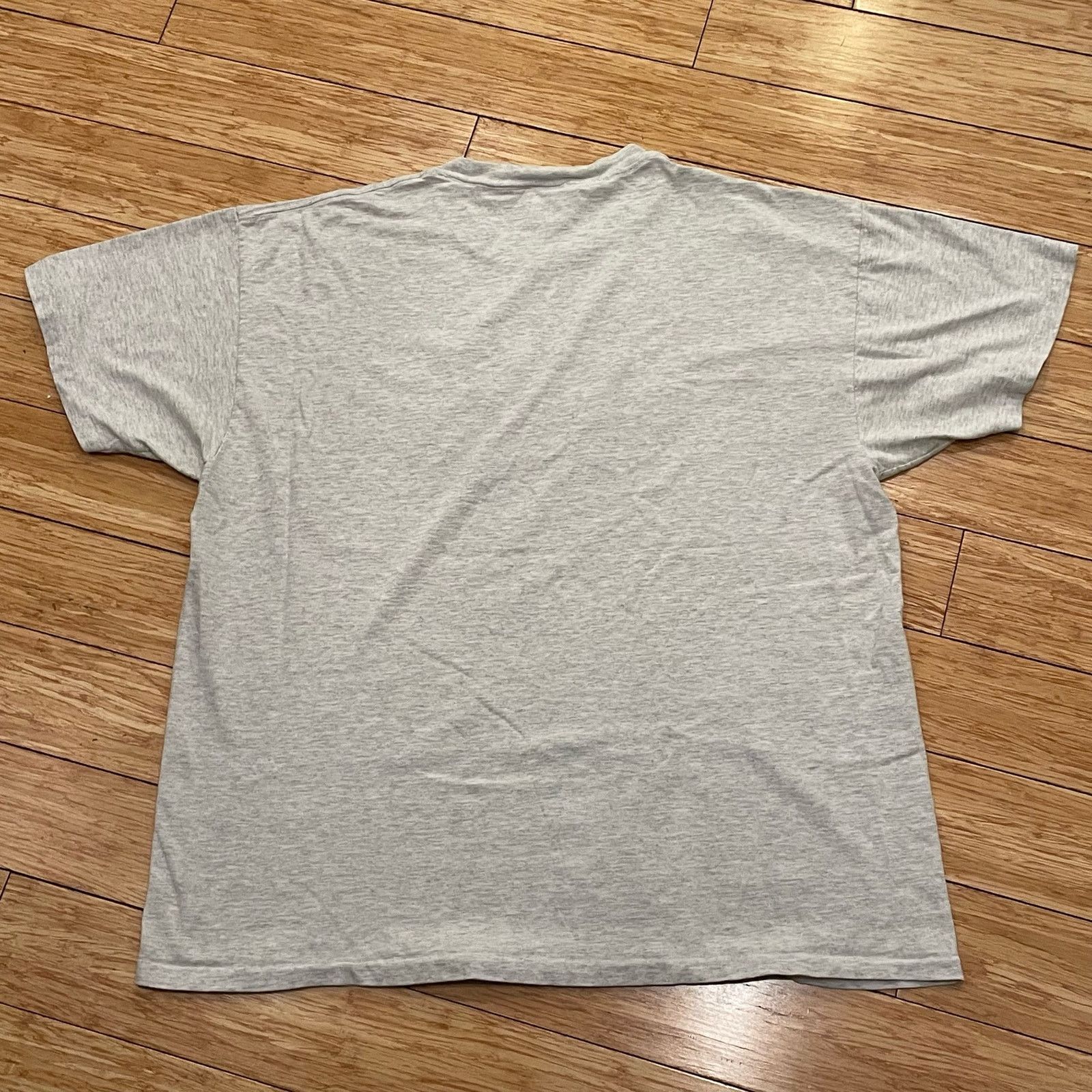 Delta 90s Vintage Waikiki Beach Hawaii T-Shirt single stitch retro Size US XL / EU 56 / 4 - 4 Thumbnail