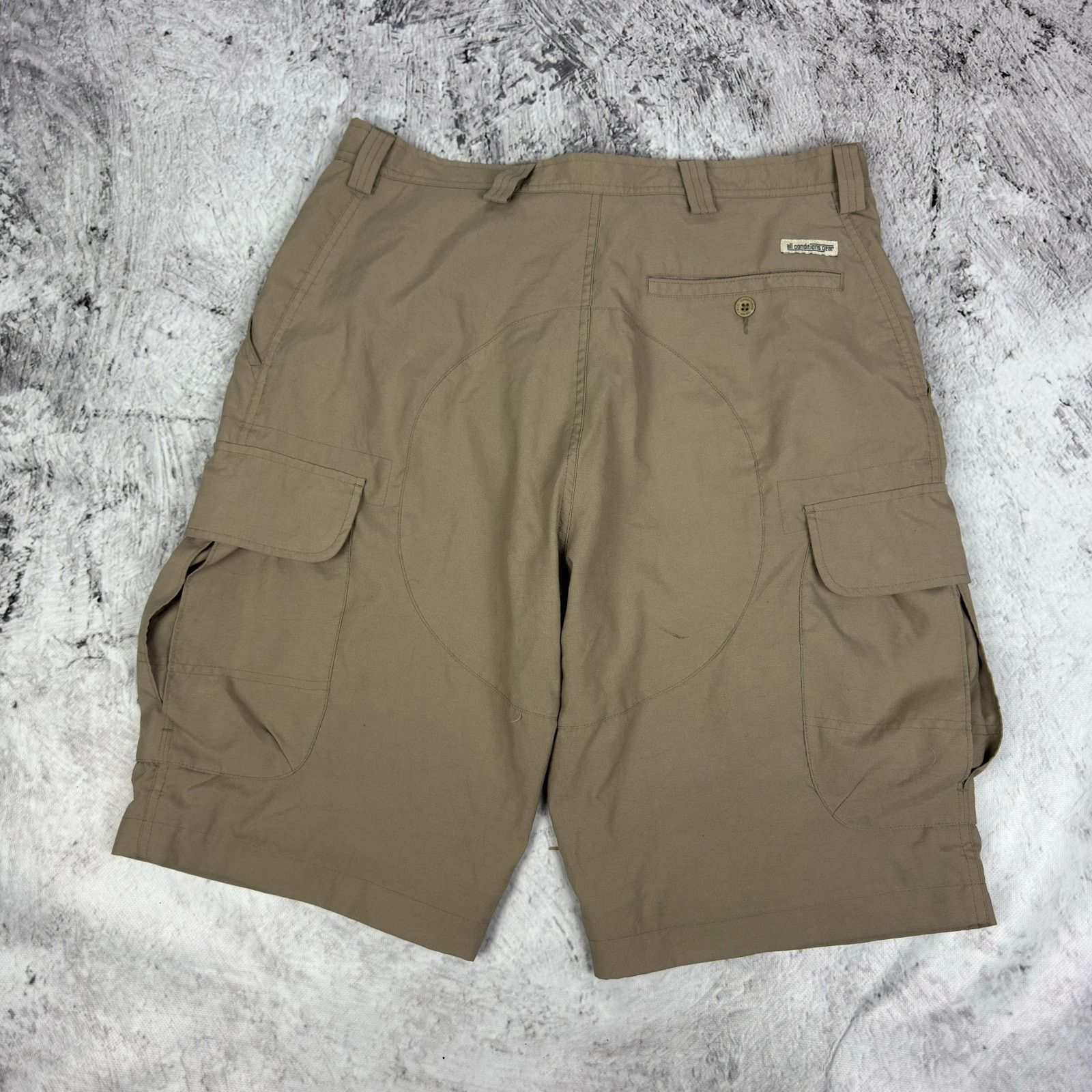 Nike Nike ACG All Condition Gear Men's Beige Cargo Shorts M Size US 34 / EU 50 - 7 Thumbnail