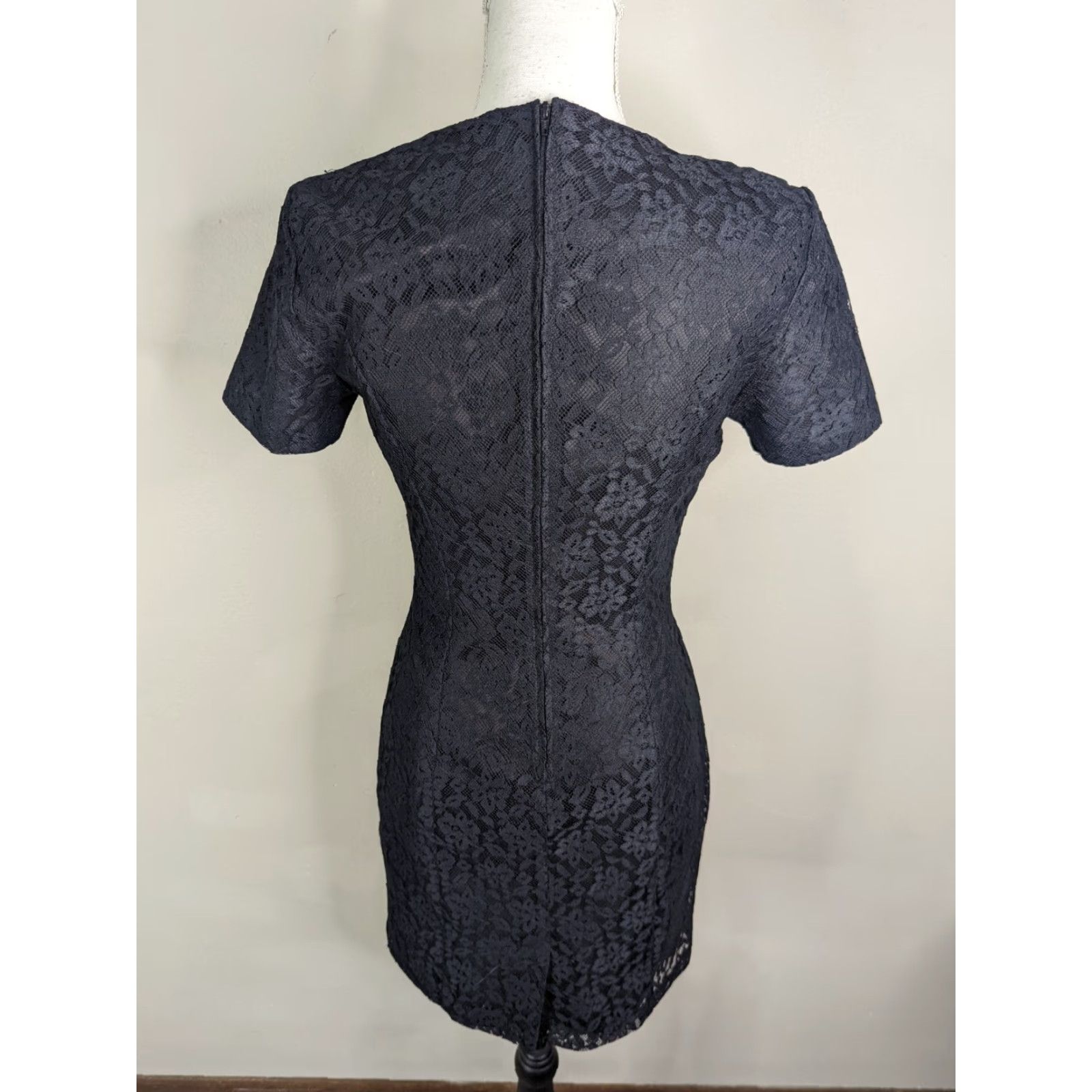 Vintage VINTAGE 90s Little Black Lace Mini Dress Short Sleeve Small D2S Rampage Women Formal 90s Theme Women’s White? Size 28" / US 6 / IT 42 - 3 Thumbnail