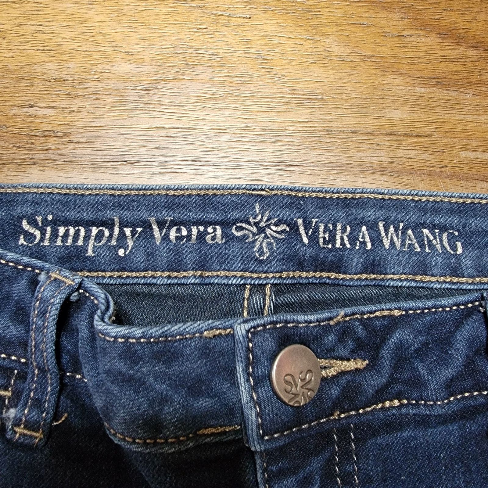 Vera Wang Vera Wang Simply Vera Dark Wash Straight Denim Jeans -Size 4 Size 27" / US 4 / IT 40 - 5 Thumbnail