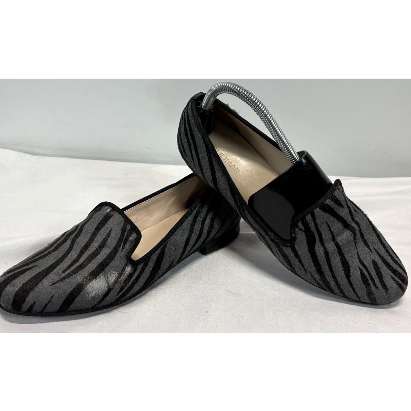 Cole Haan Cole Haan Sabrina calfHair Loafers Size 7.5 Grey Black Zebra Animal Print Womens Size US 7.5 / IT 37.5 - 2 Thumbnail