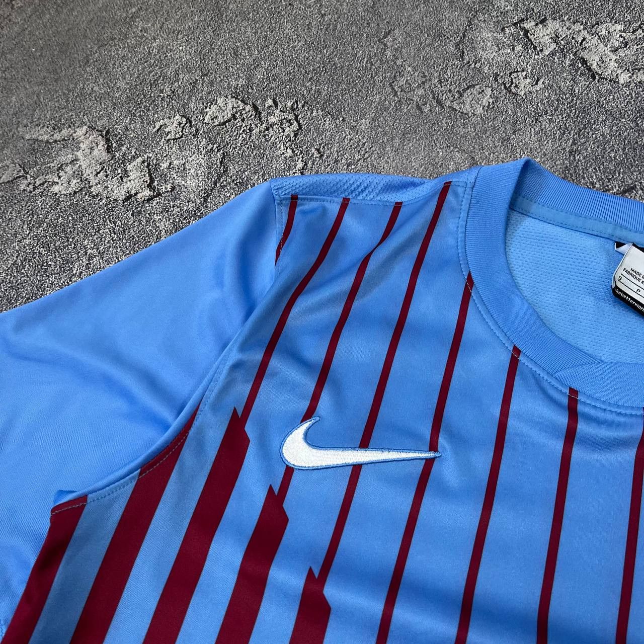 Nike Nike Trabzonspor Home 2012/2013 Football T-Shirt Jersey Size US S / EU 44-46 / 1 - 4 Thumbnail
