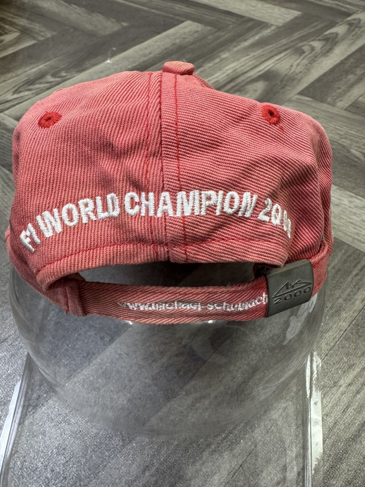 Ferrari × Formula 1 × Vintage Vintage Micheal Schumacher F1 World Champion 2000 cap Size ONE SIZE - 4 Thumbnail