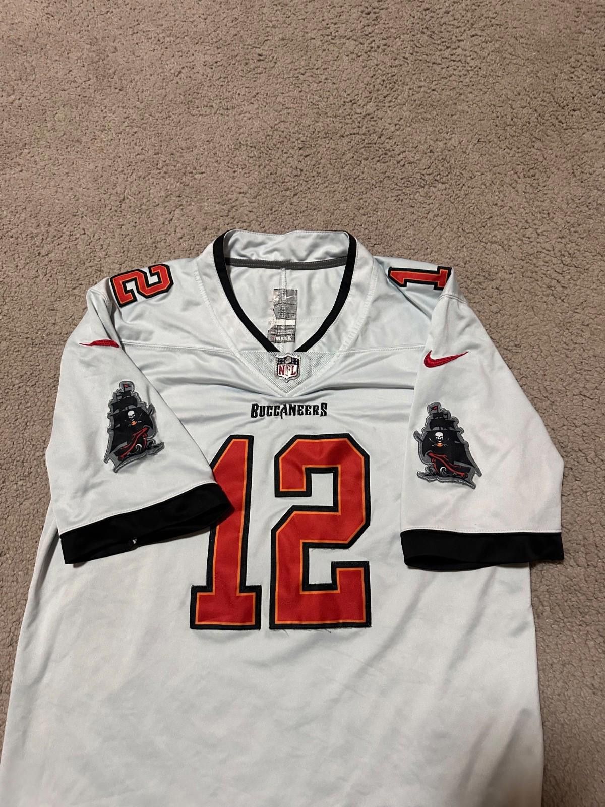 Nike Vintage Tom Brady #12 Tampa Bay Buccaneers Jersey On-Field L Size US L / EU 52-54 / 3 - 5 Thumbnail
