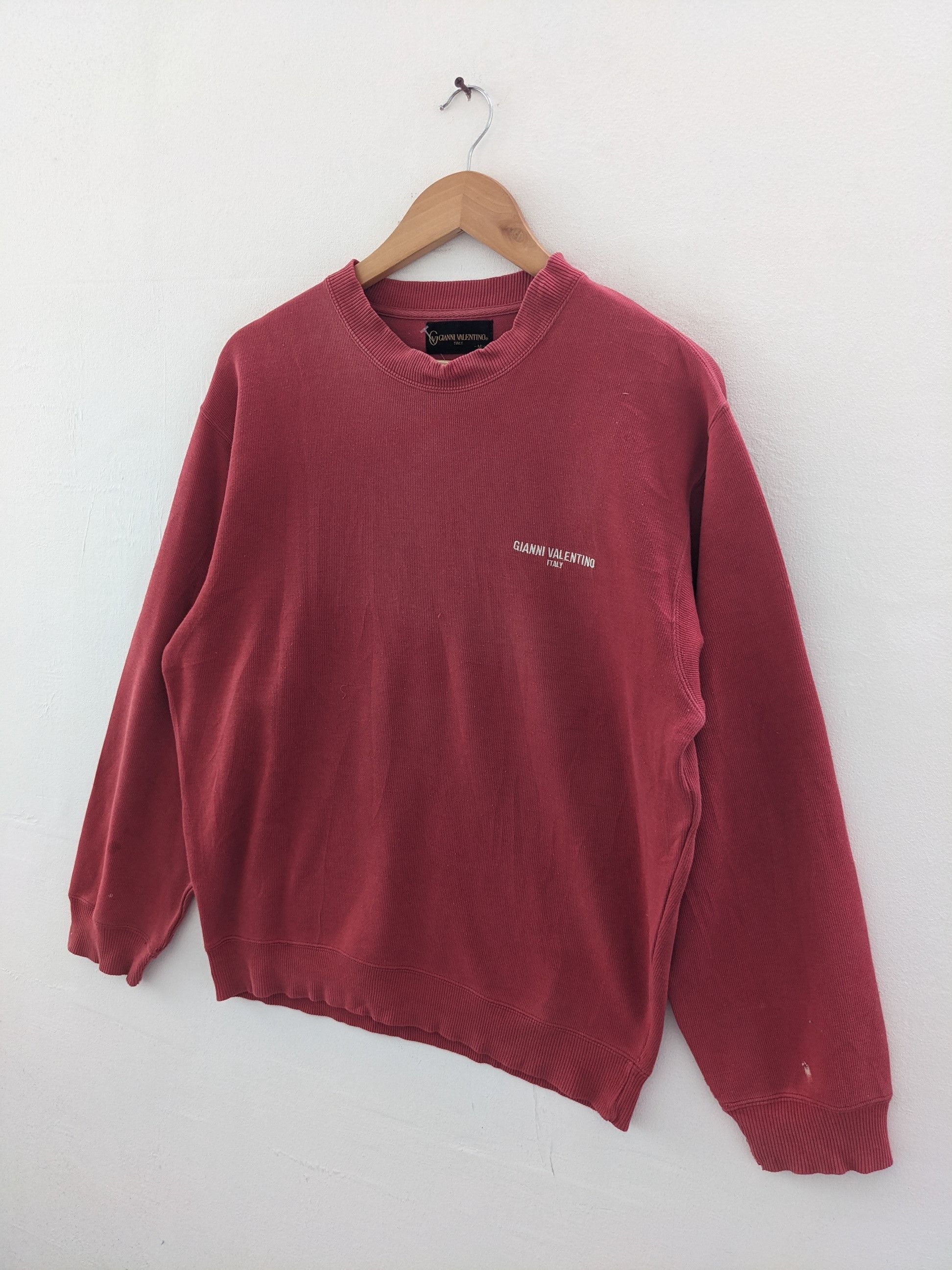 Vintage Vintage Gianni Valentino Sweatshirt Faded Distressed Size US M / EU 48-50 / 2 - 3 Thumbnail