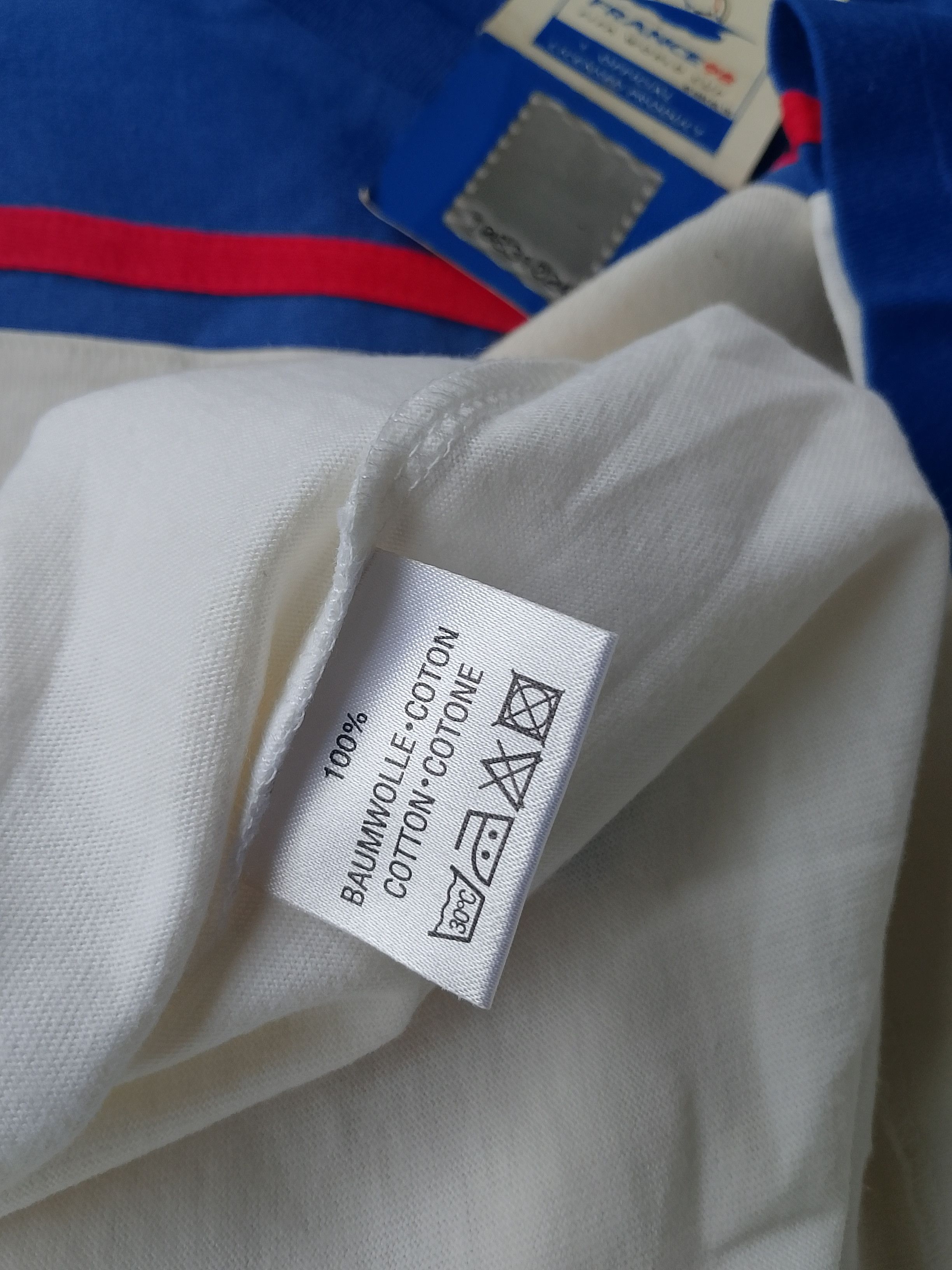 Other Rare 1998 FIFA World Cup France Merchandise Tricolore Tshirt Size US L / EU 52-54 / 3 - 10 Thumbnail