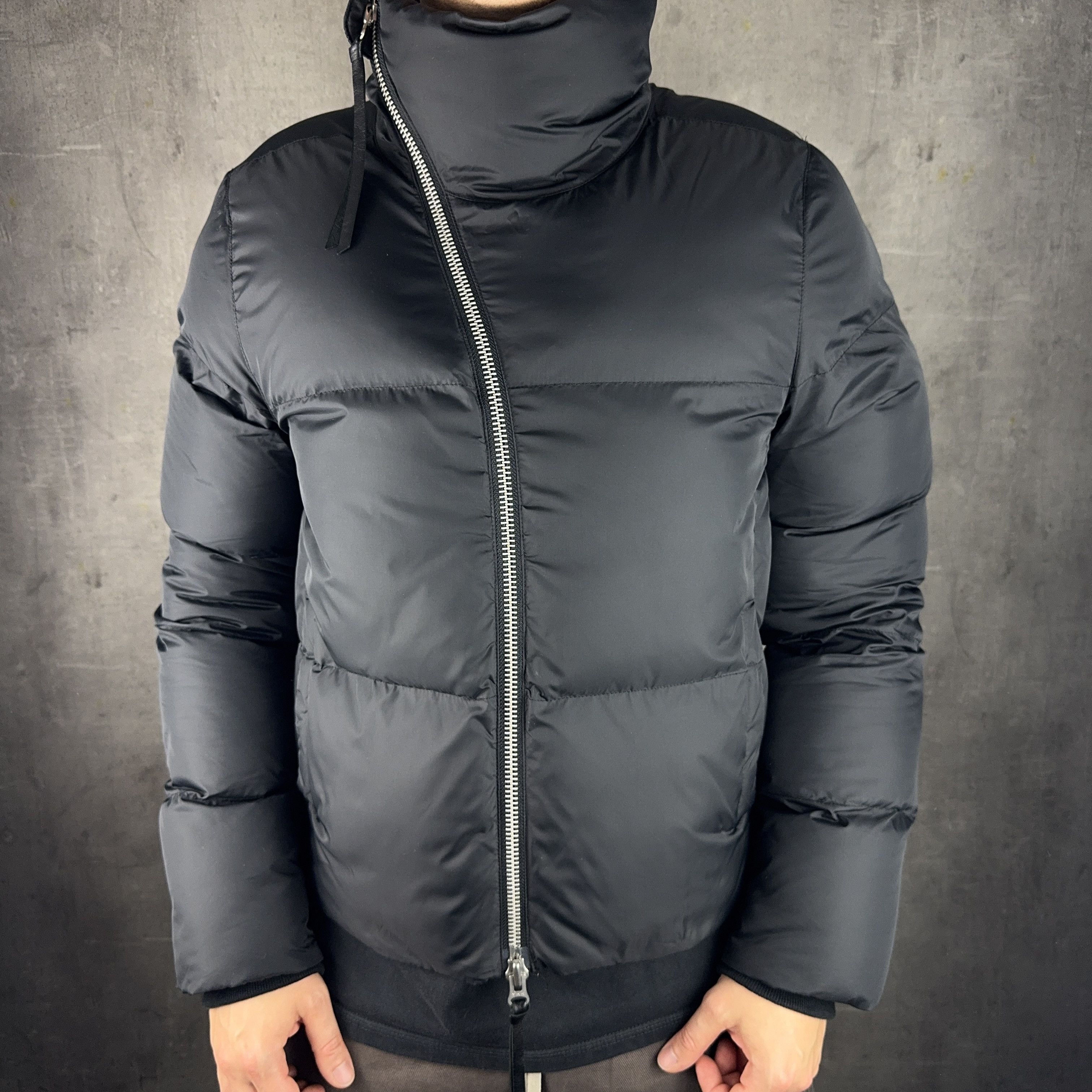 Thom Krom THOM KROM Asymmetrical Zip Quilted Puffer Jacket Size US L / EU 52-54 / 3 - 1 Thumbnail