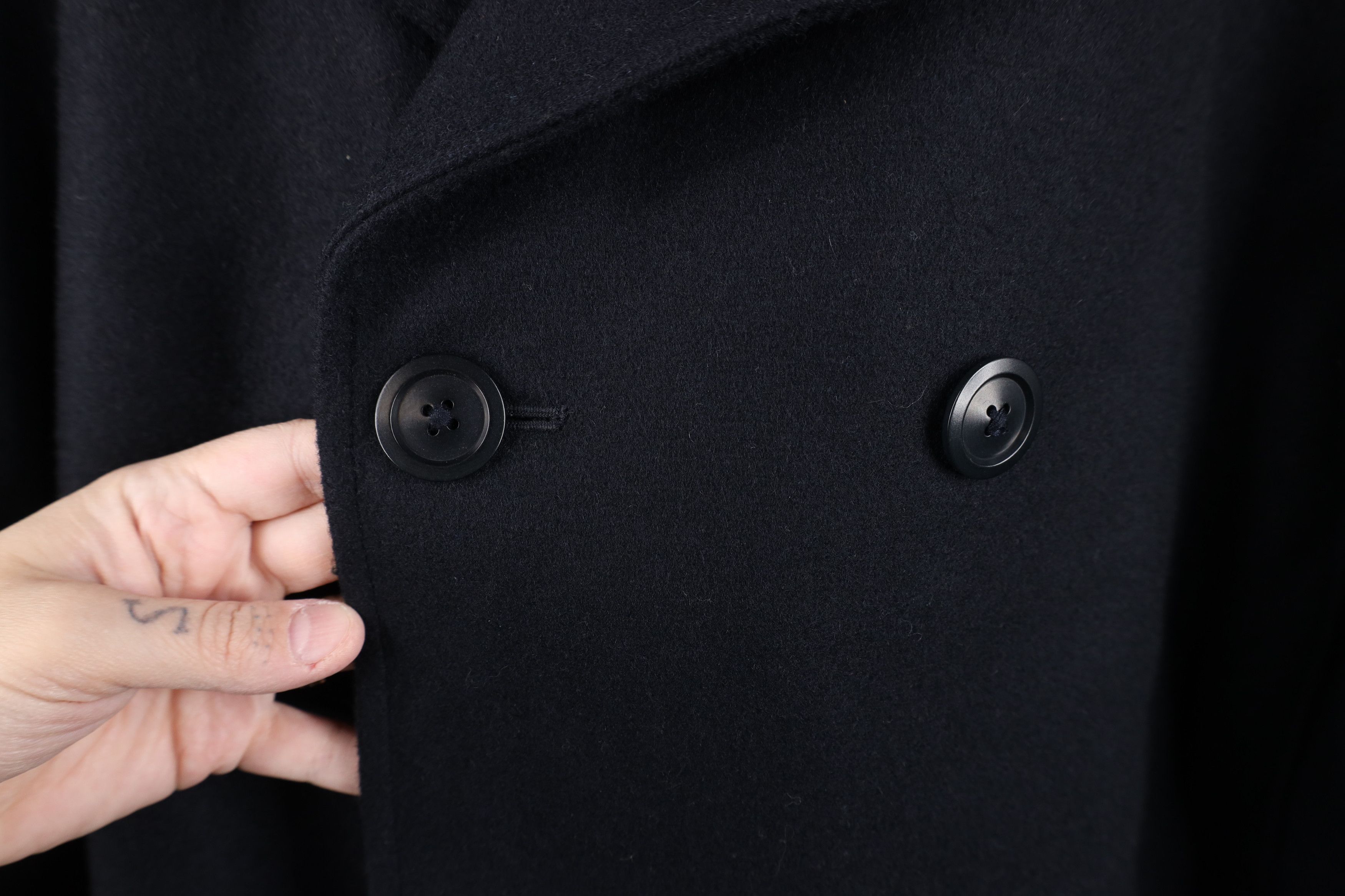 Eddie Bauer Vintage Eddie Bauer Double Breasted Wool Peacoat Navy Blue Size US XL / EU 56 / 4 - 4 Thumbnail