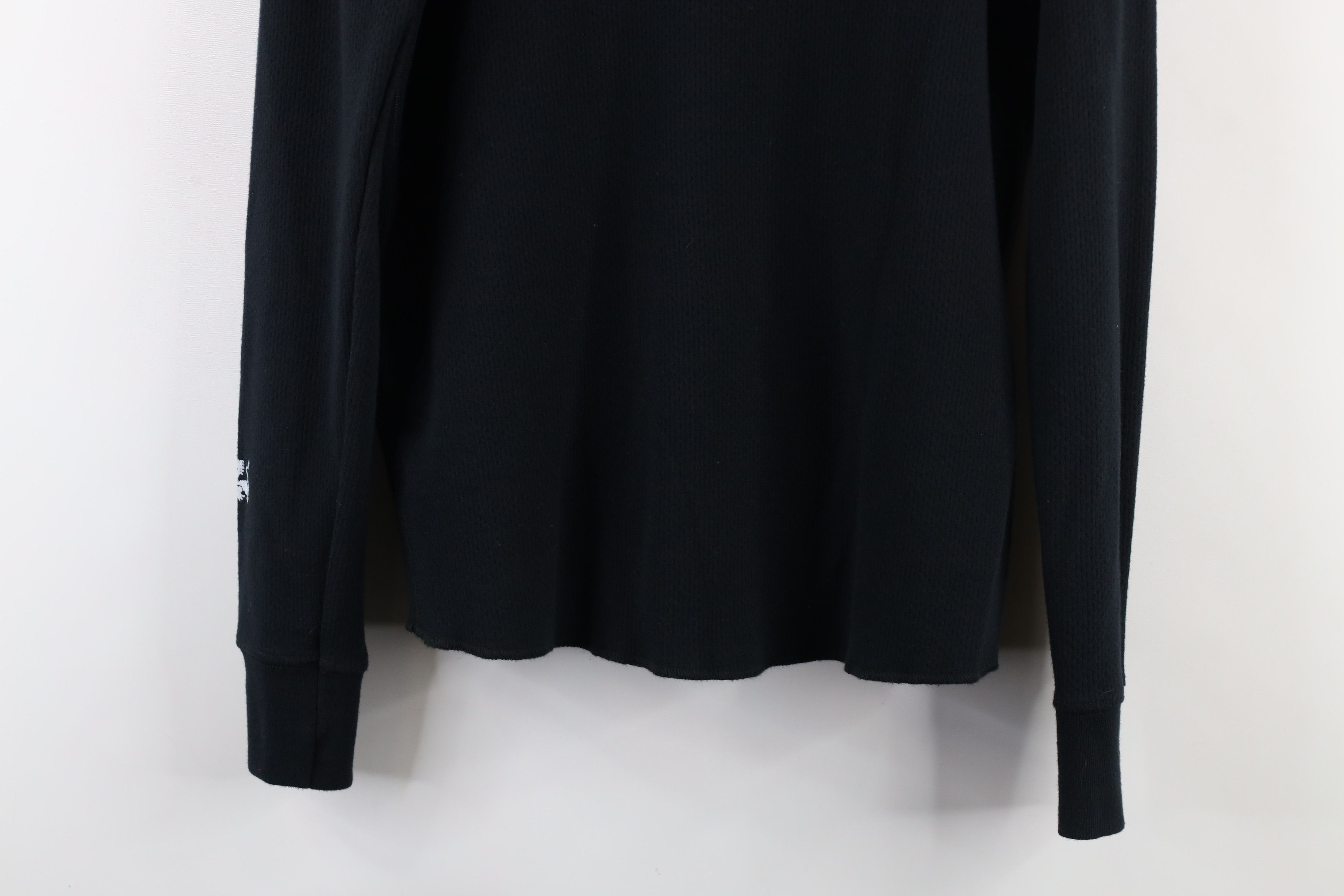 Hurley × Vintage Vintage Hurley International Surfing Waffle Knit T-Shirt Size US M / EU 48-50 / 2 - 10 Thumbnail