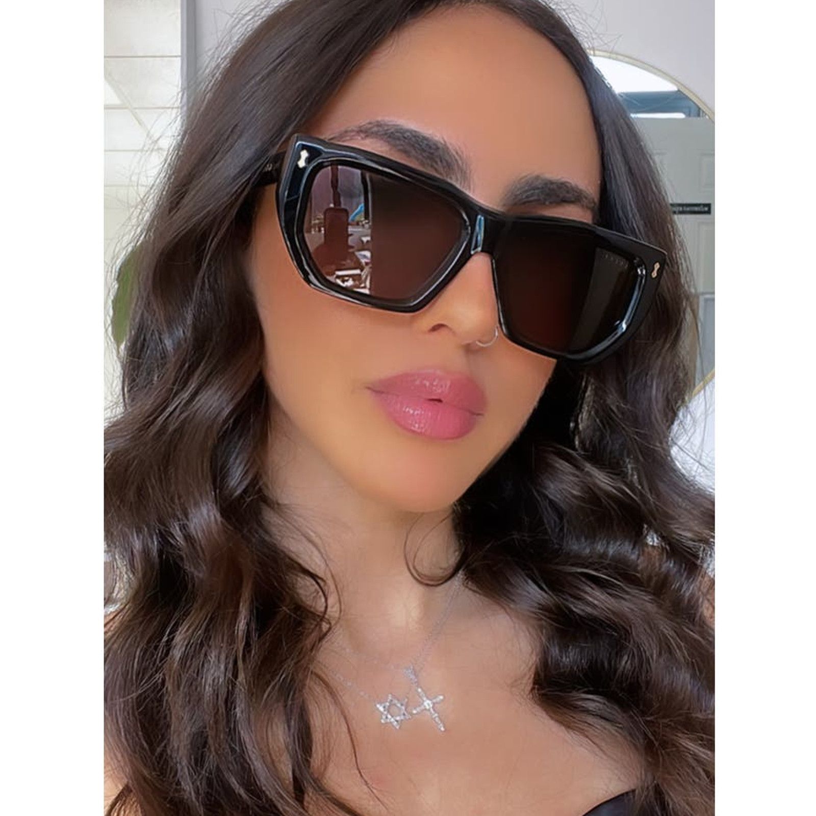 NEW Gucci GG1520S Black Angled Sunglasses