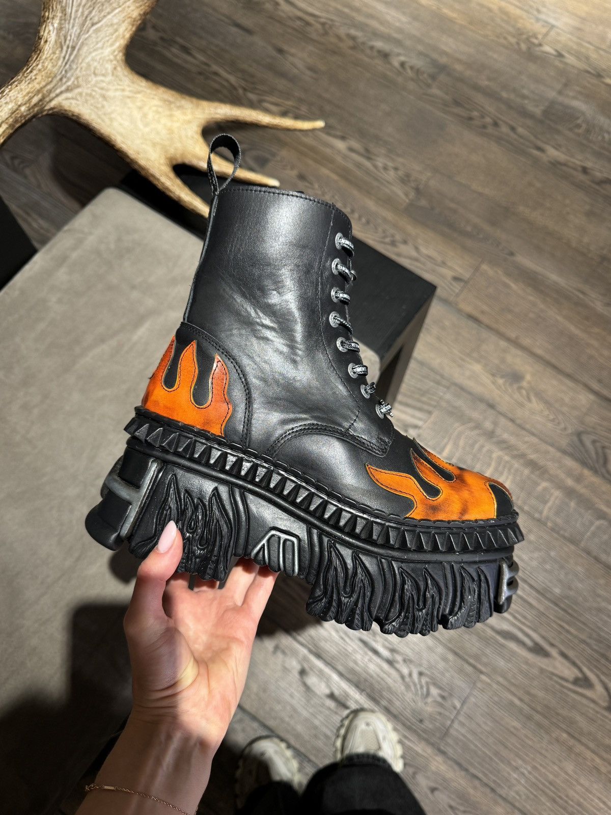 New rock flame hotsell
