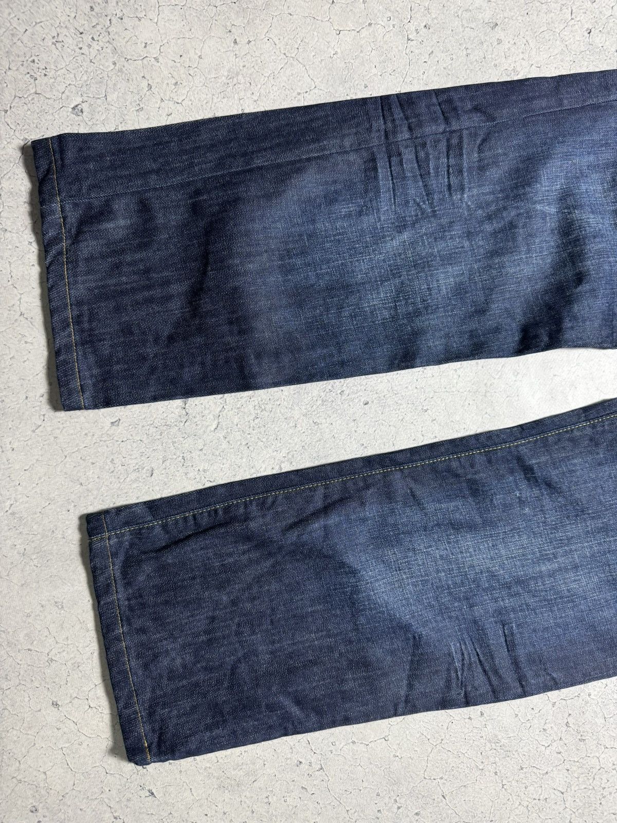 Armani Armani Jeans Baggy Big Logo Denim Luxury Vintage Size 34 Size US 34 / EU 50 - 3 Thumbnail