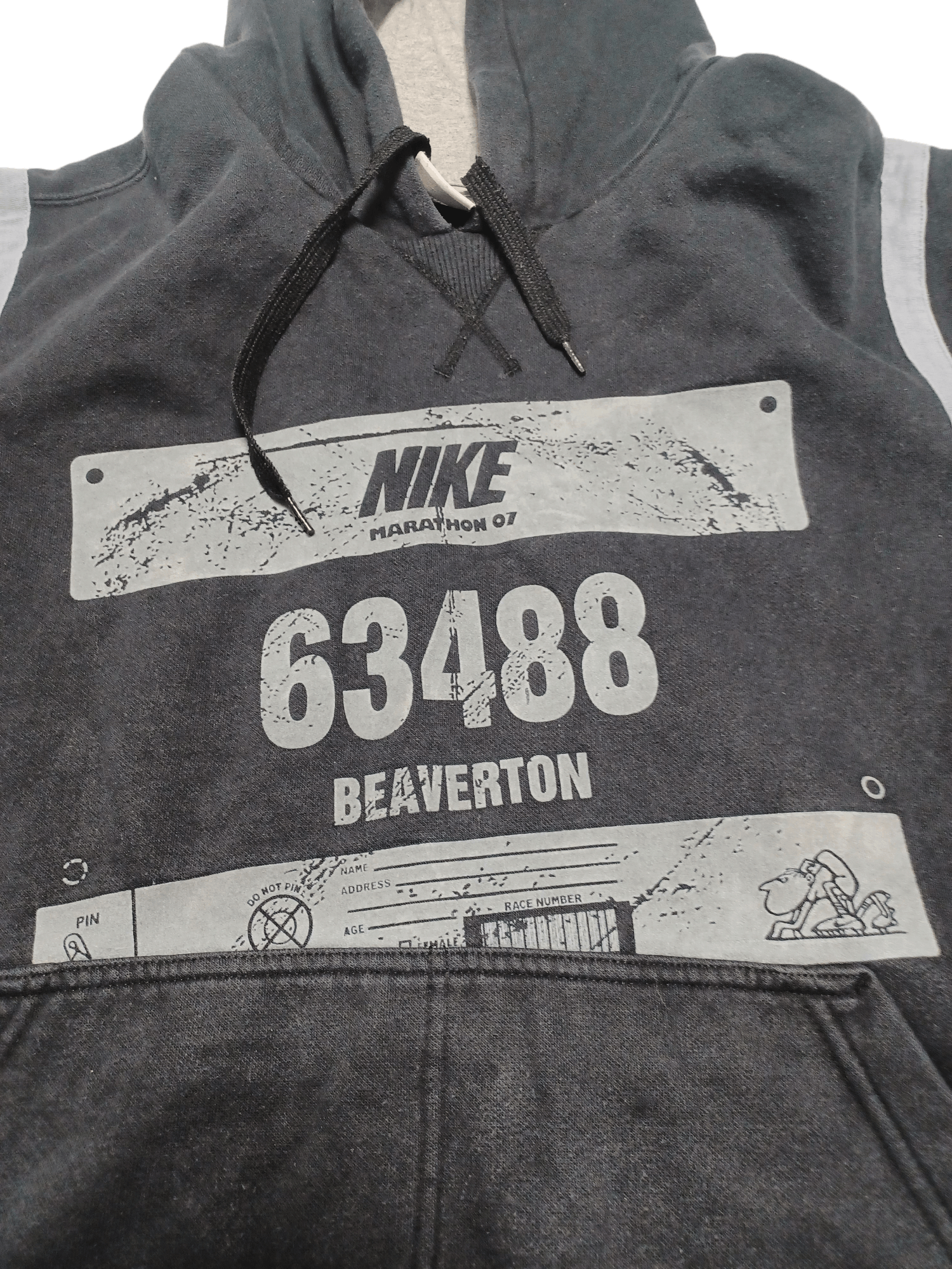 Nike NIKE VINTAGE 00S BEAVERTON MARATHON BIGLOGO HOODIE Size US L / EU 52-54 / 3 - 3 Thumbnail
