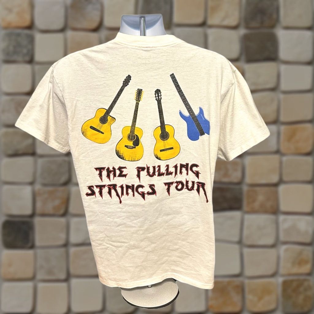 Vintage VINTAGE Steve Howe Shirt Men L White Short Sleeve Logo Graphic Print 2000s Concert Music Steve Howe Mens Size US L / EU 52-54 / 3 - 1 Thumbnail
