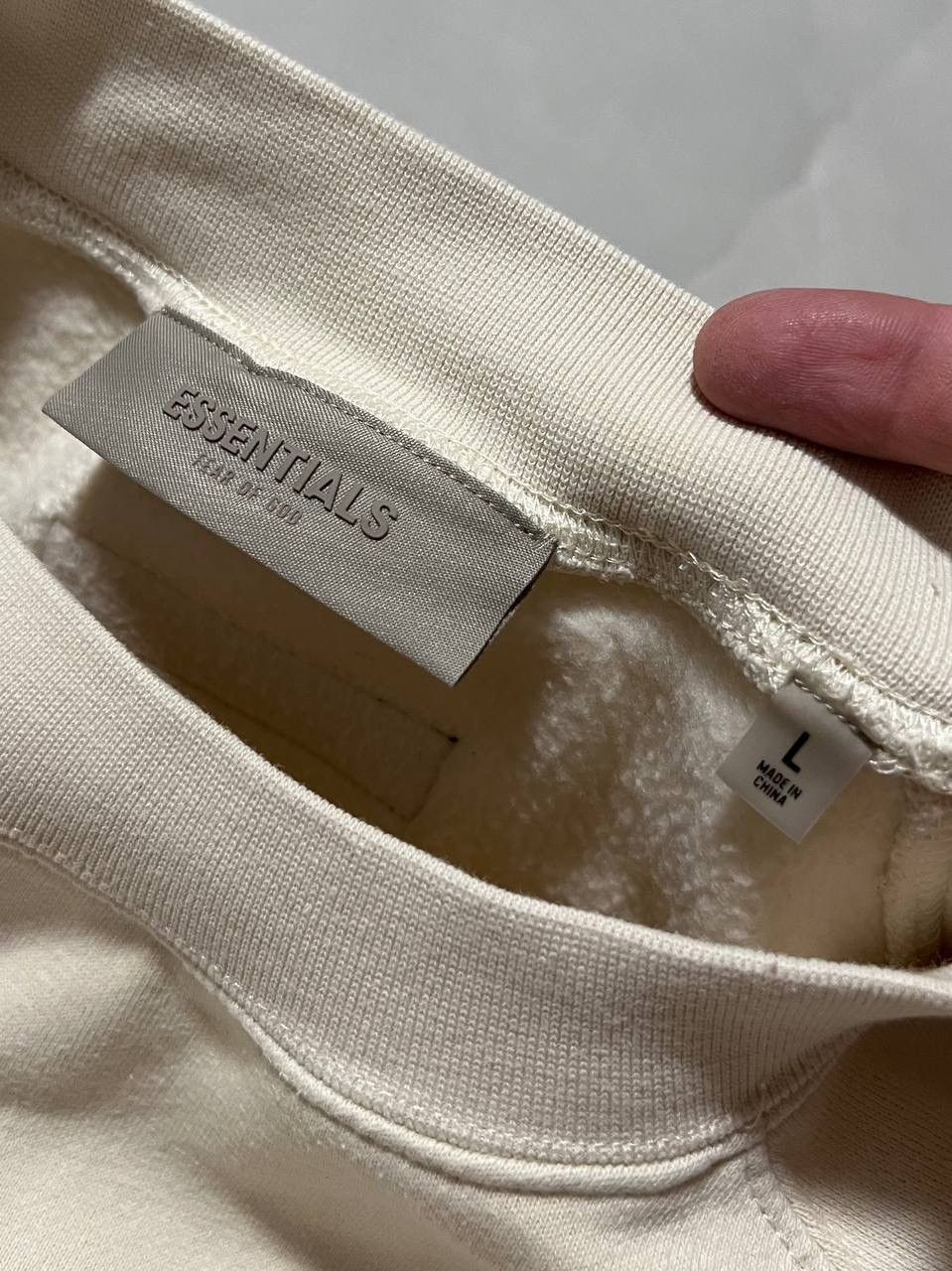 Fear of God Essentials Fear Of God Sweatshirt Crewneck Logo Size US L / EU 52-54 / 3 - 5 Thumbnail